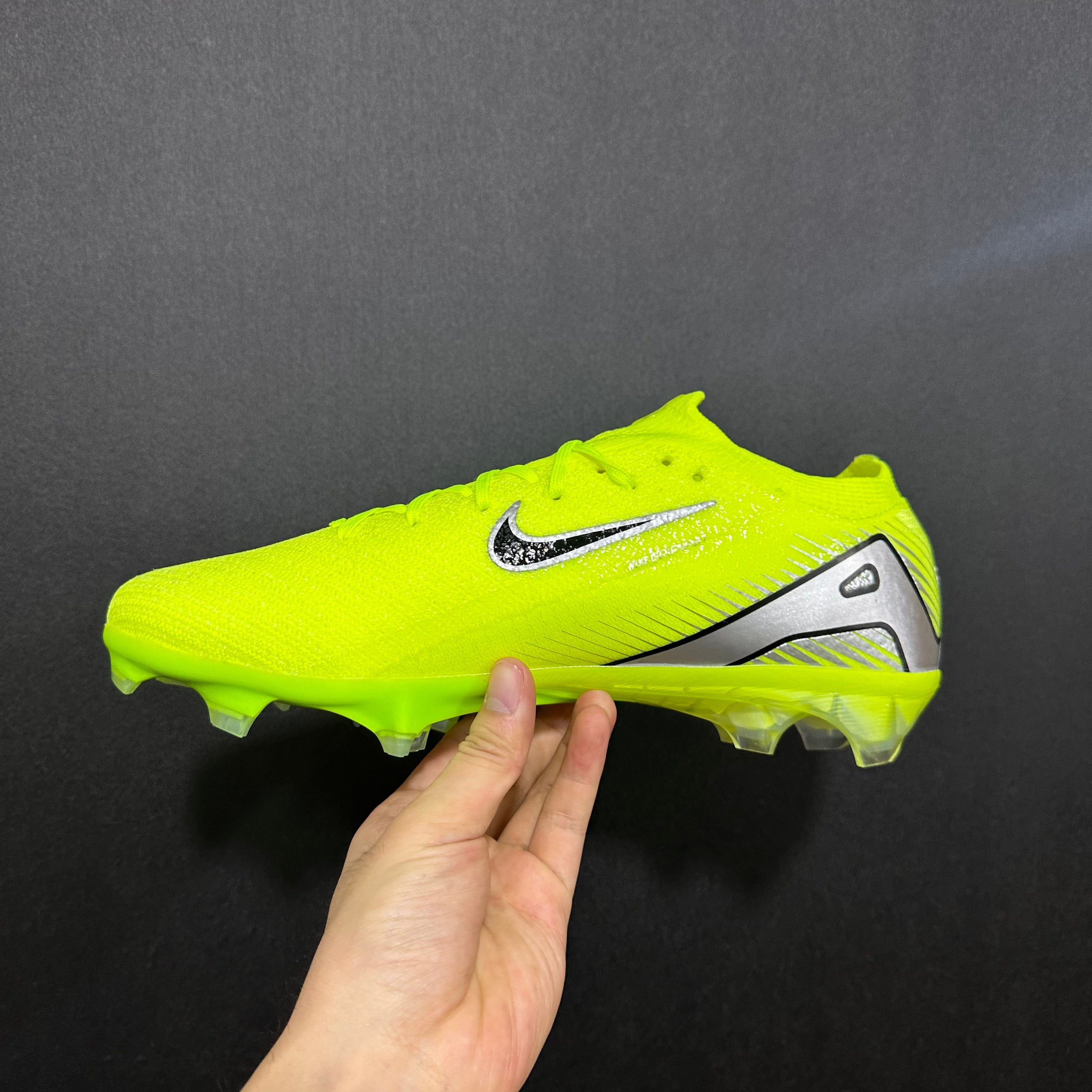 Chuteira Campo Nike Air Zoom Mercurial Vapor 16 Elite + Brindes Exclusivos