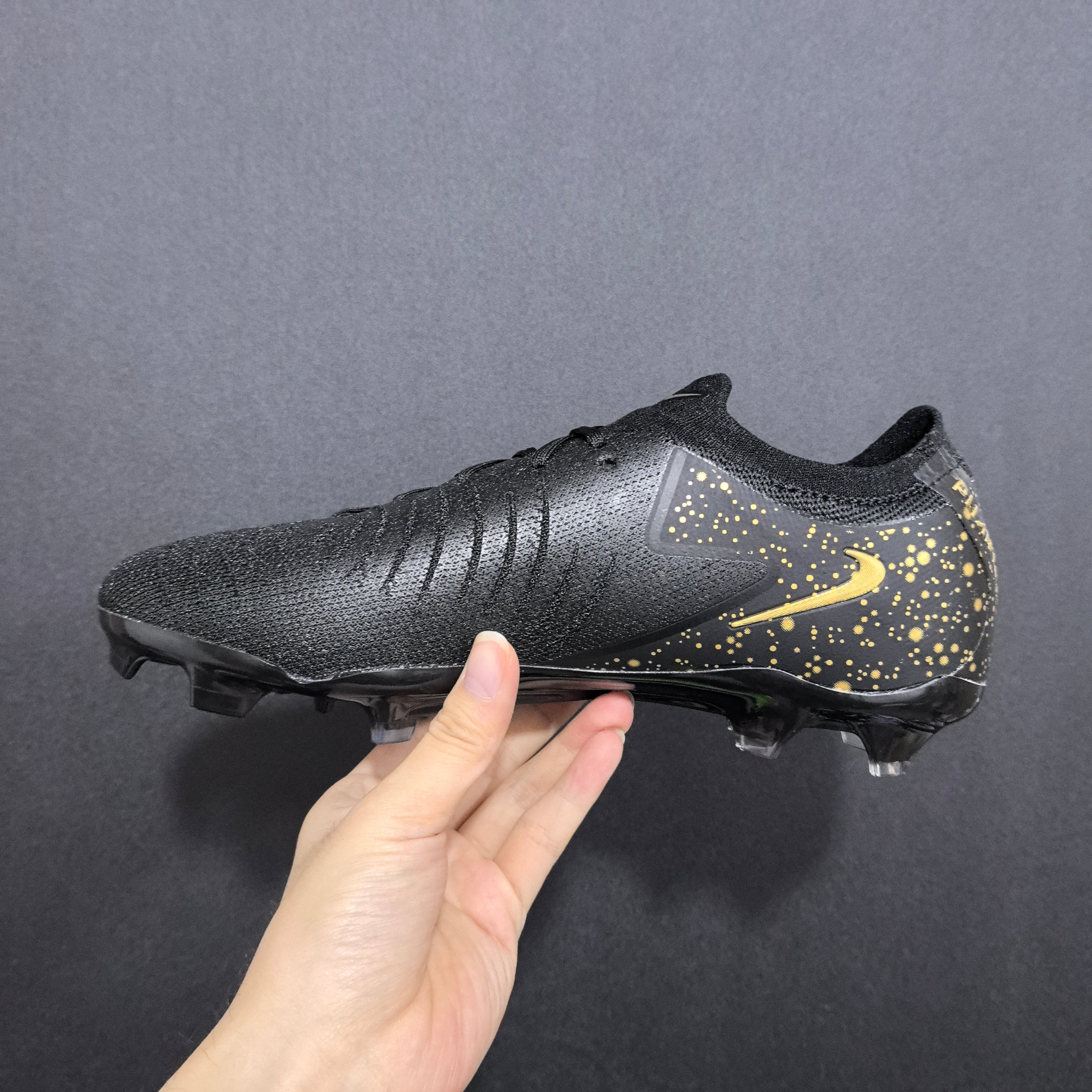 Chuteira Campo Nike Phantom Luna 2 Elite + Brindes