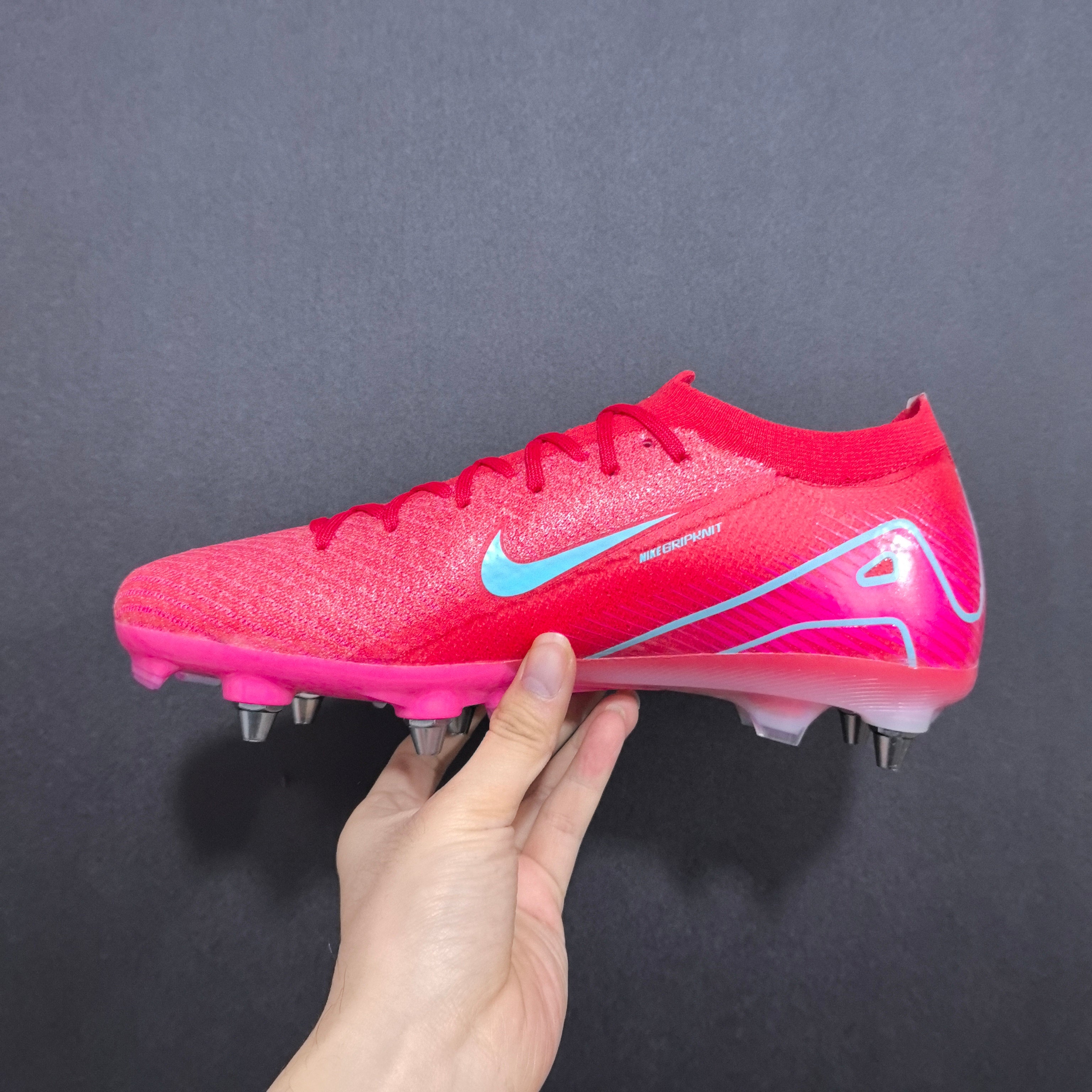 Chuteira Campo Nike Air Zoom Mercurial Vapor 16 SG Elite + Brindes