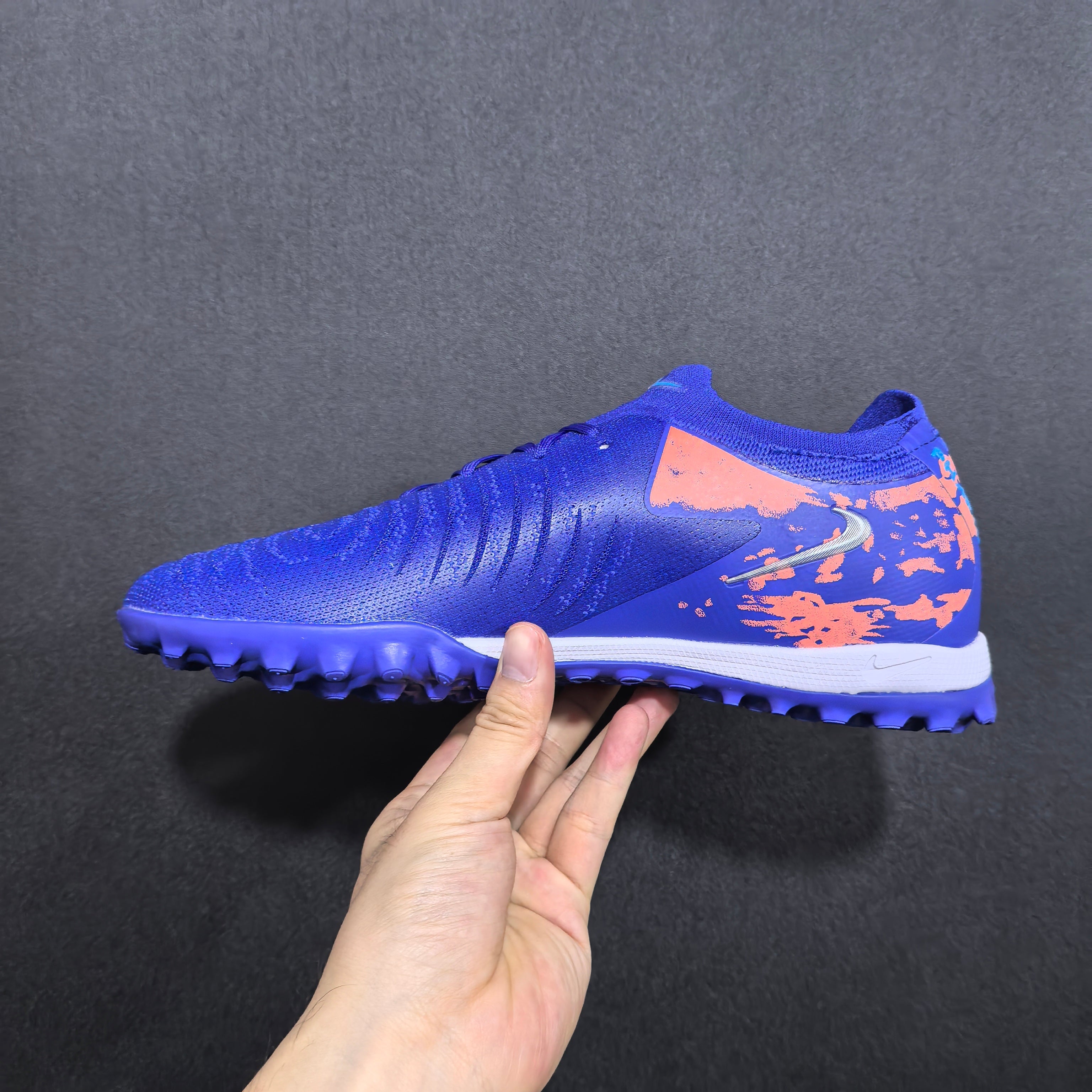 Chuteira Society Nike Phantom Luna TF 2 Elite + Brindes