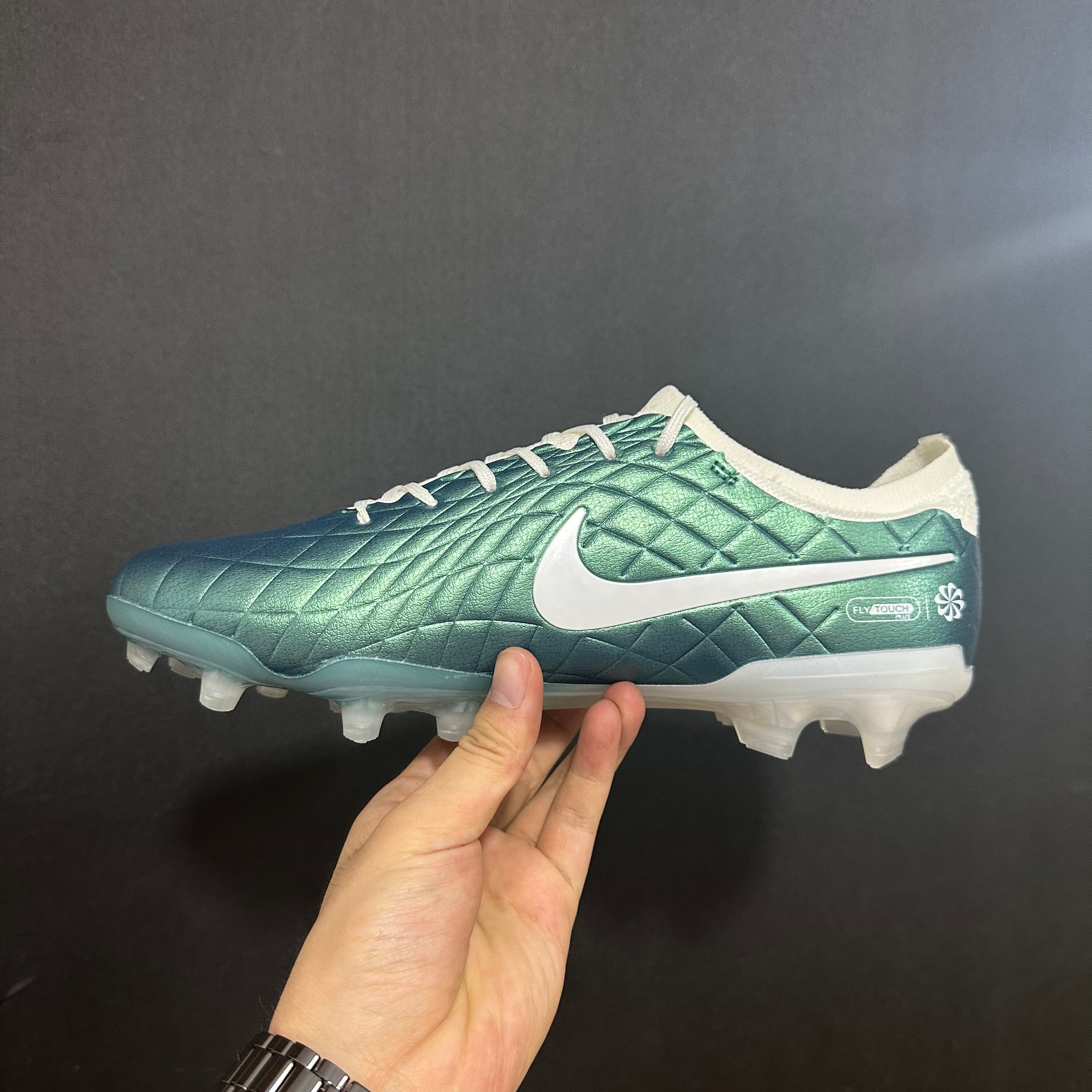 Chuteira Campo Nike Tiempo Legend 10 Elite + Brindes