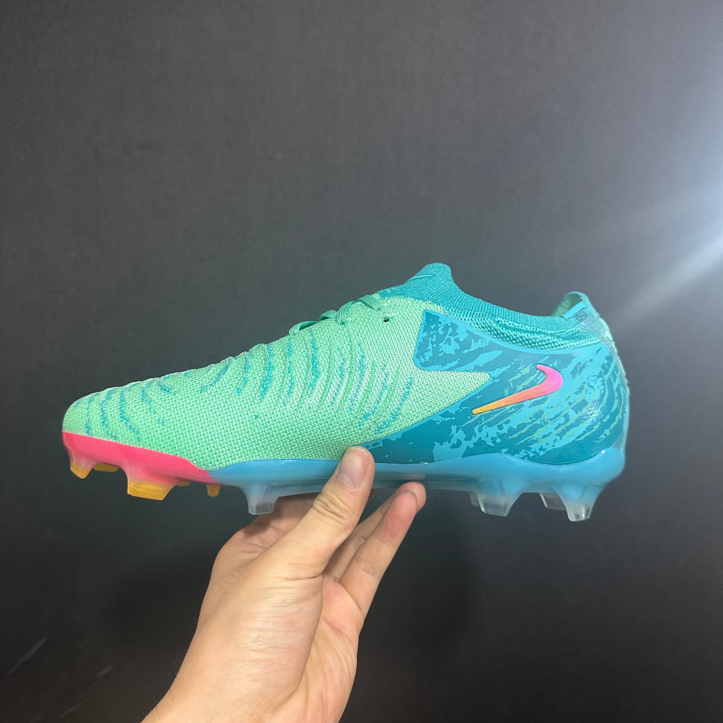 Chuteira Campo Nike Phantom Luna 2 Elite + Brindes