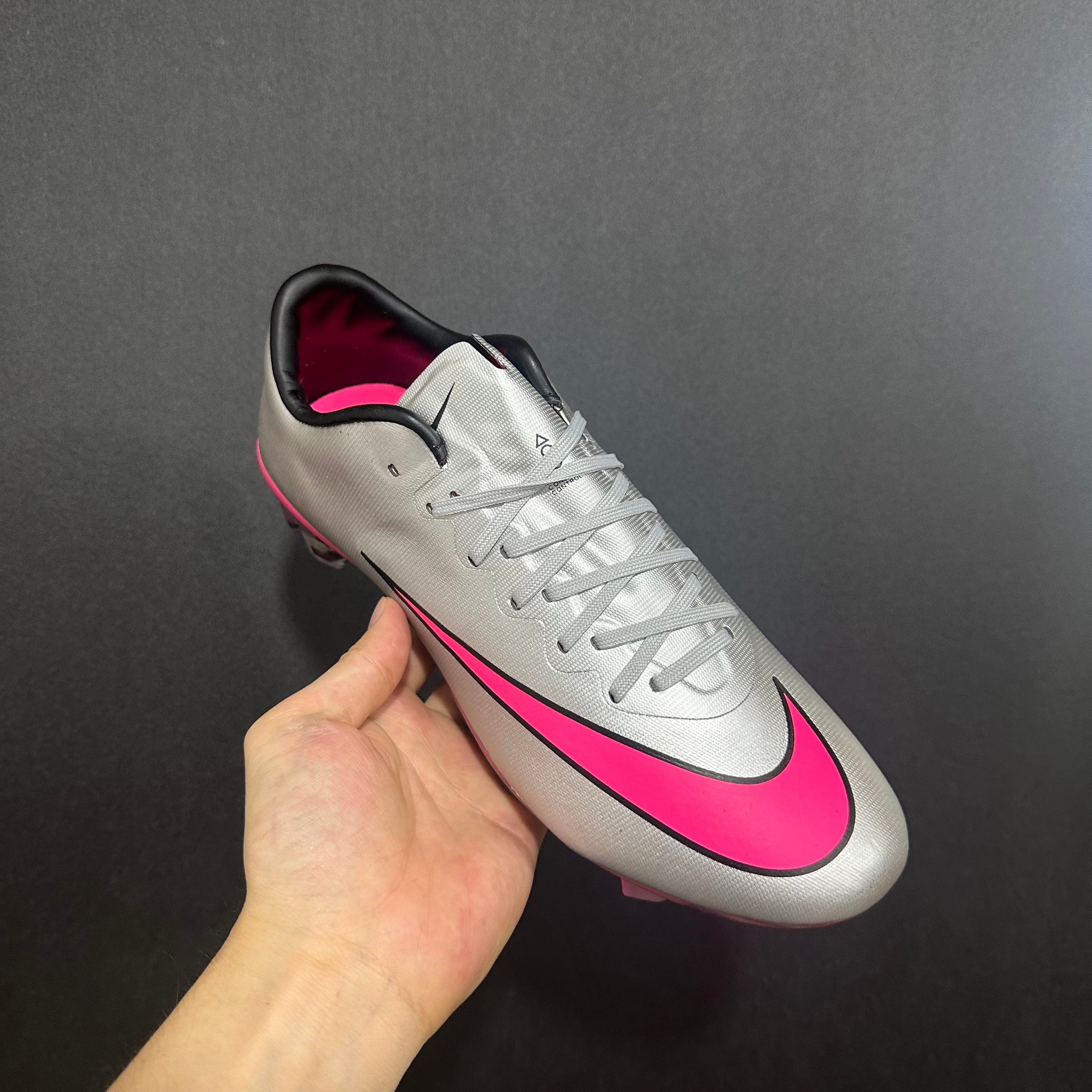 Chuteira Campo Nike Mercurial Vapor 10 Elite + Brindes