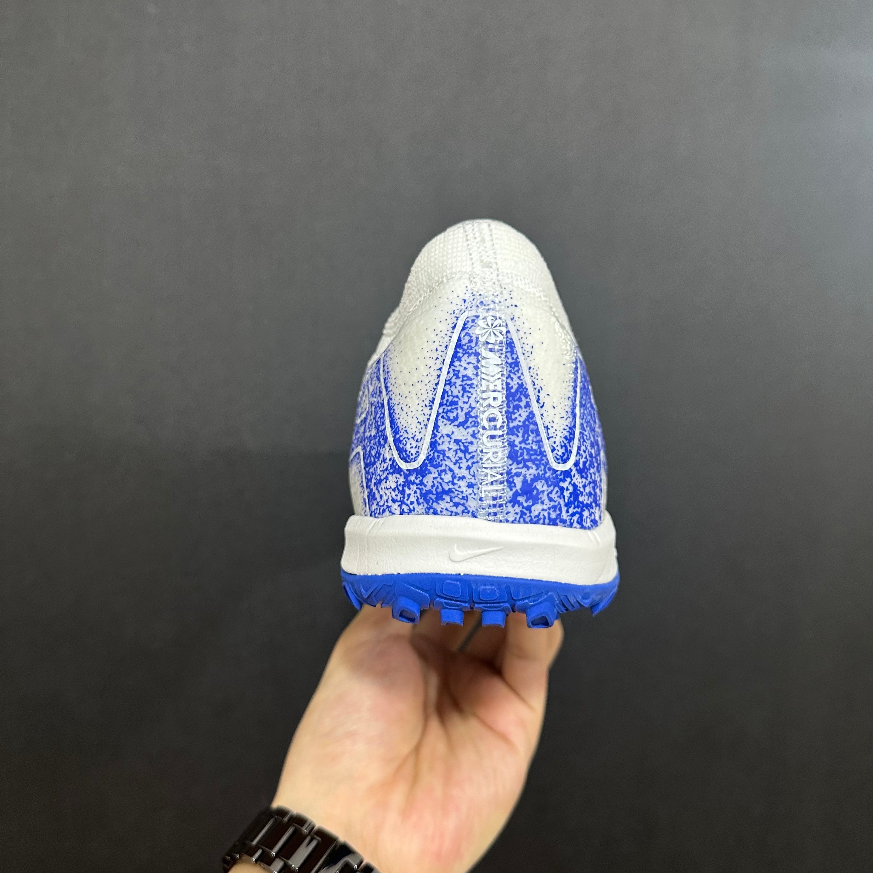 Chuteira Society Nike Air Zoom Mercurial Vapor 16 TF Elite + Brindes Exclusivos