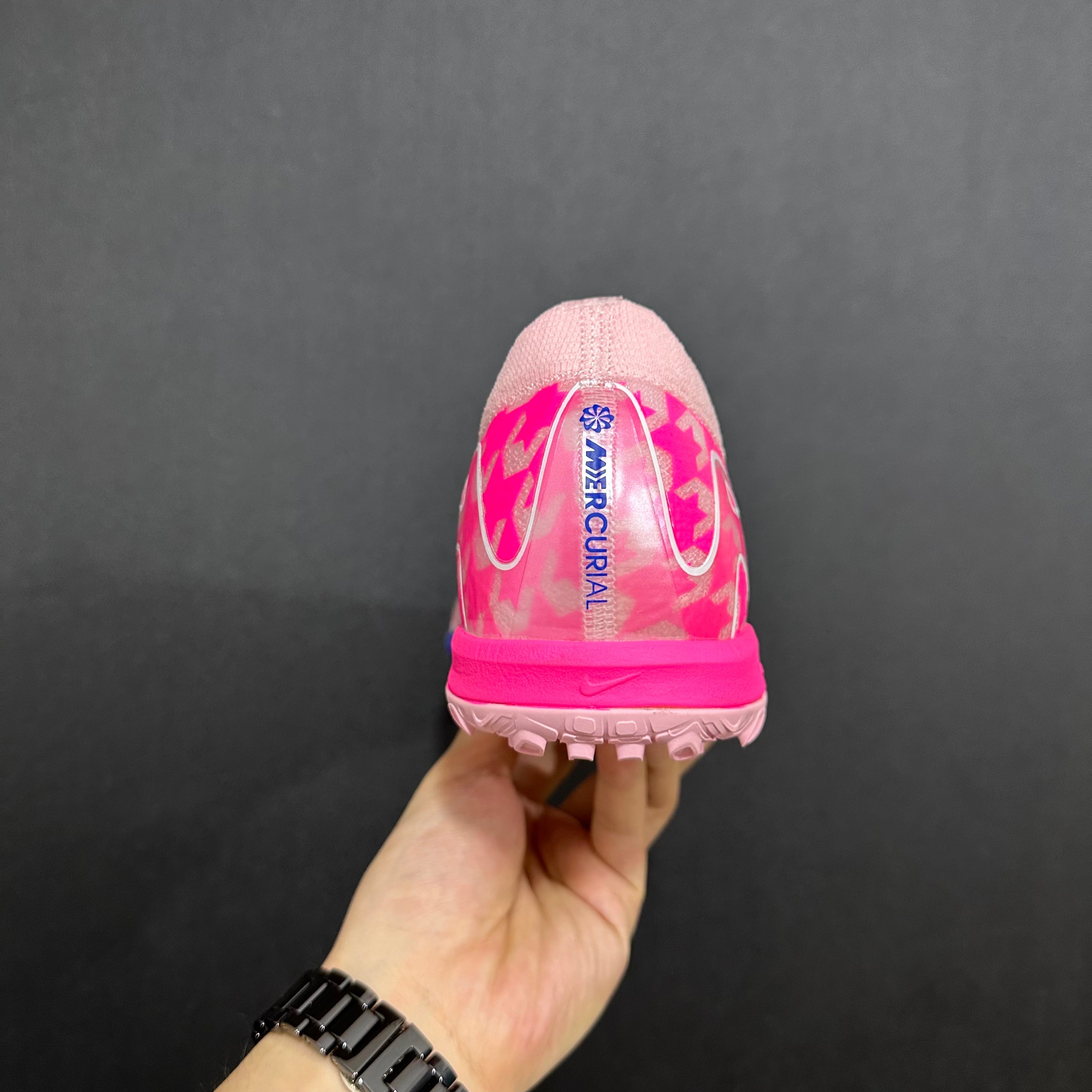 Chuteira Society Nike Air Zoom Mercurial Vapor 16 TF Elite + Brindes Exclusivos