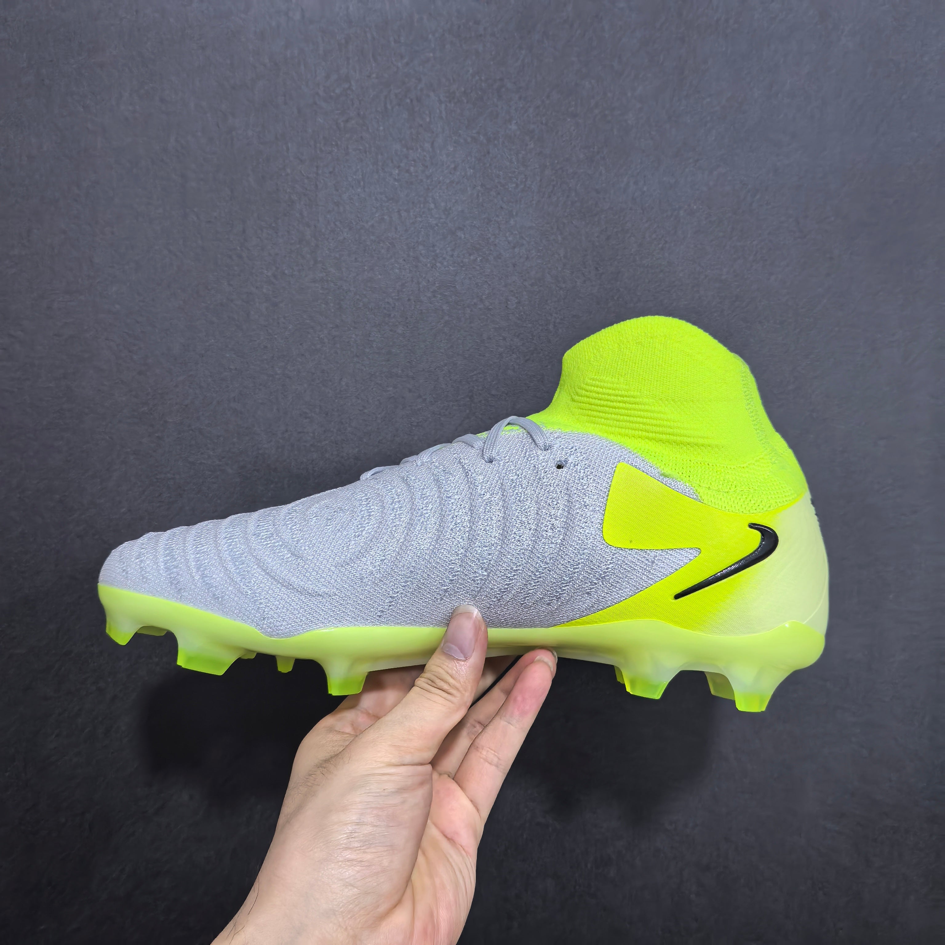 Chuteira Campo Nike Phantom Luna 2 Elite + Brindes