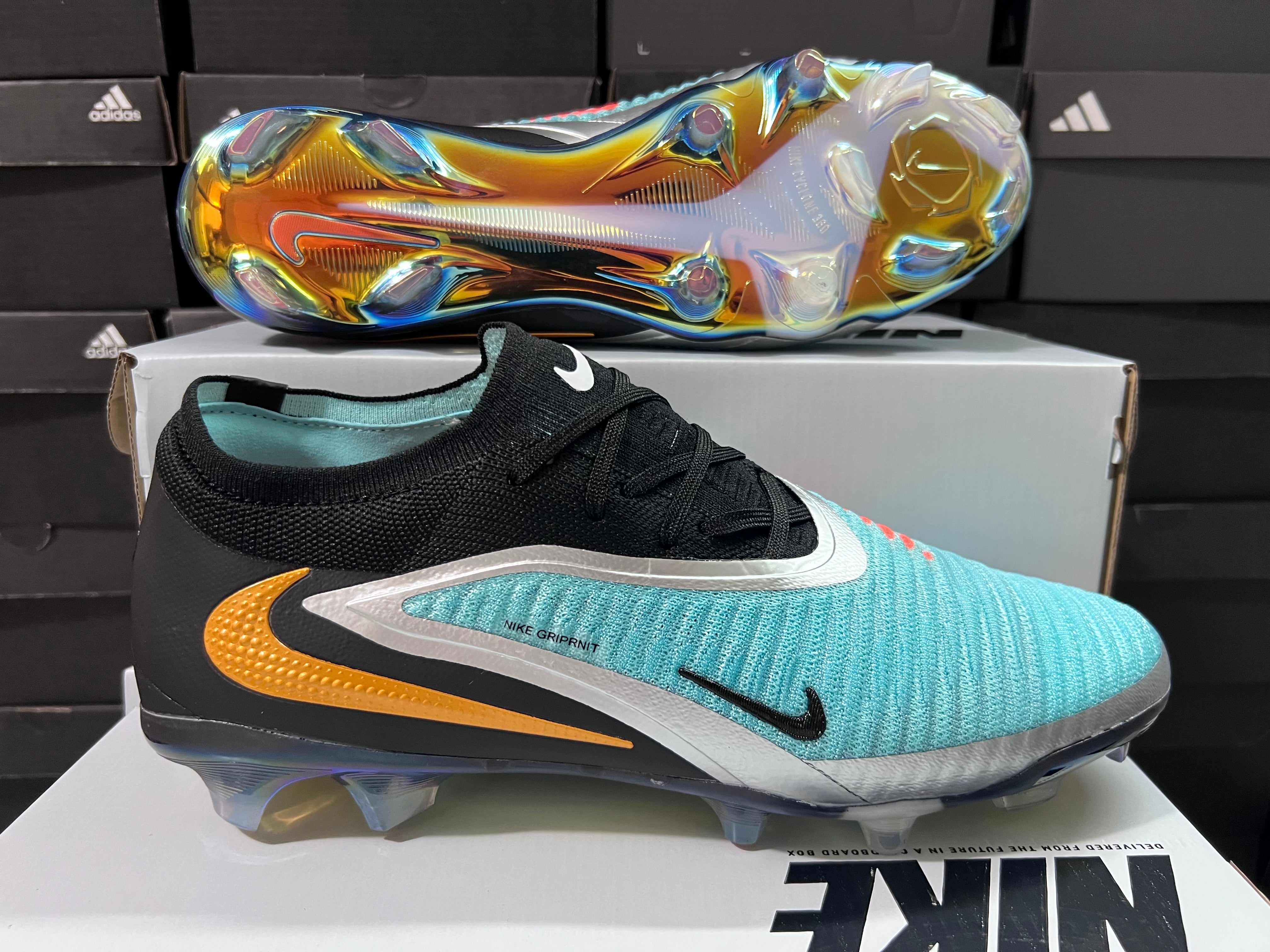 Chuteira Campo Nike Phantom GX 6 FG Elite + Brindes