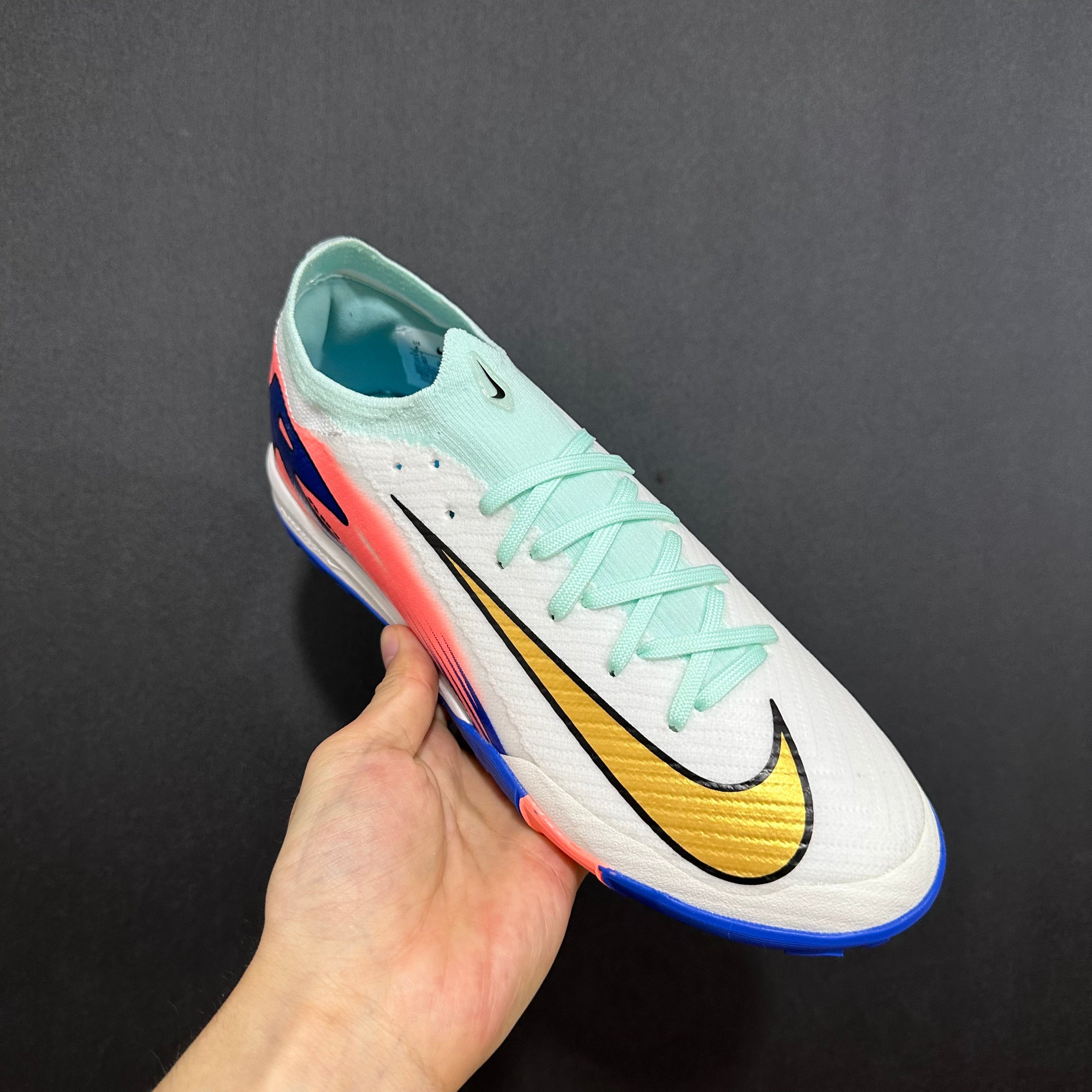 Chuteira Society Nike Air Zoom Mercurial Vapor 16 TF Elite + Brindes Exclusivos