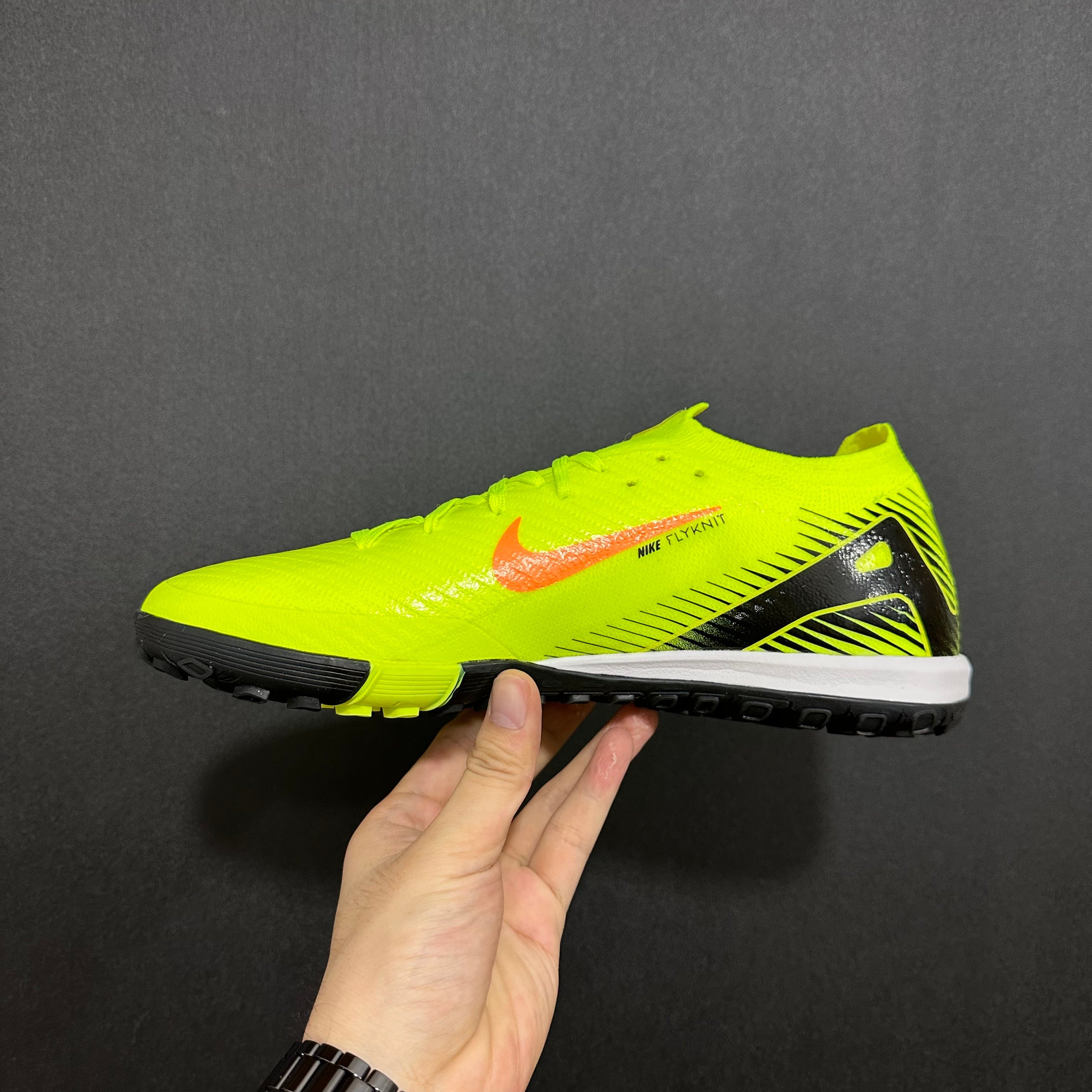 Chuteira Society Nike Air Zoom Mercurial Vapor 16 TF Elite + Brindes