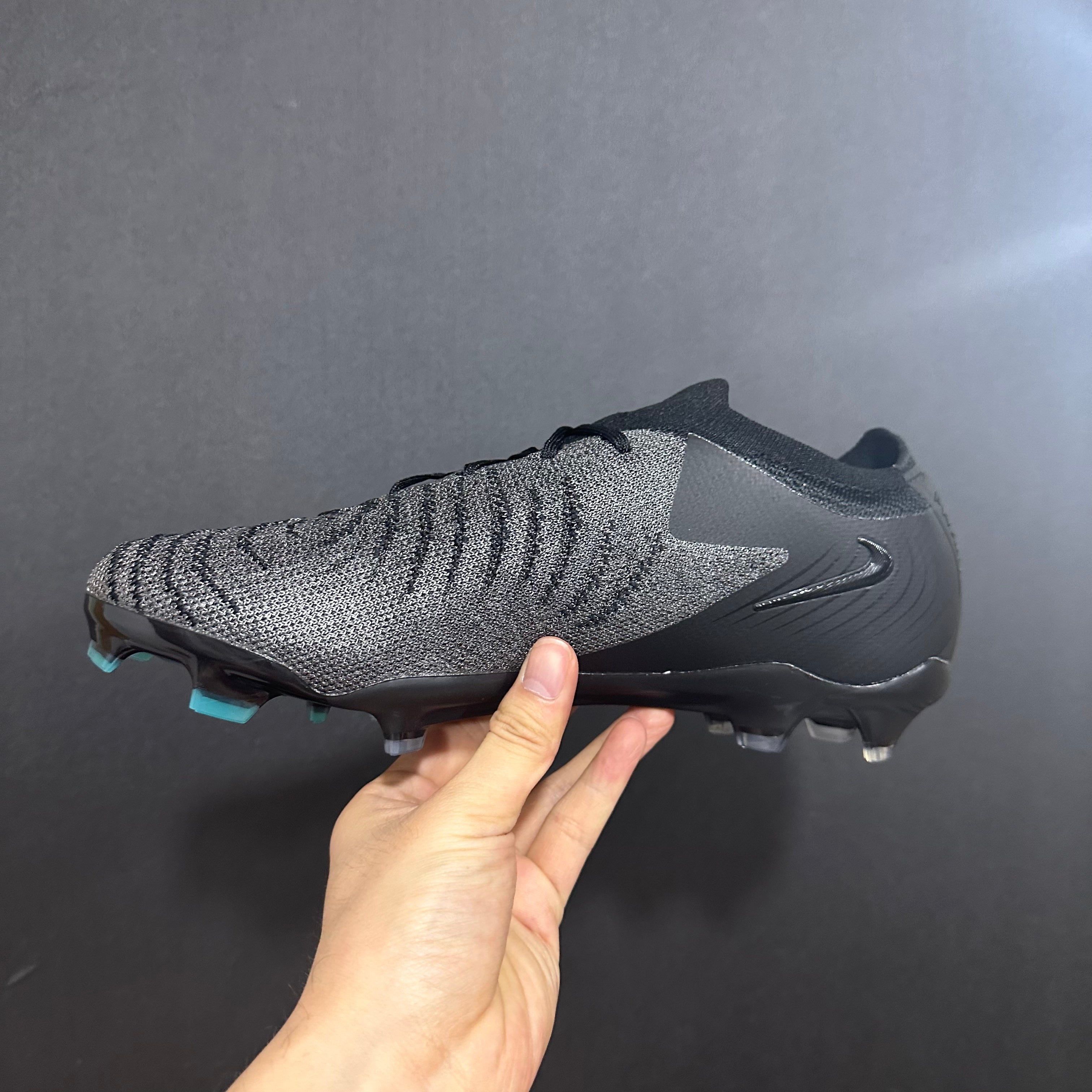 Chuteira Campo Nike Phantom Luna 2 Elite + Brindes