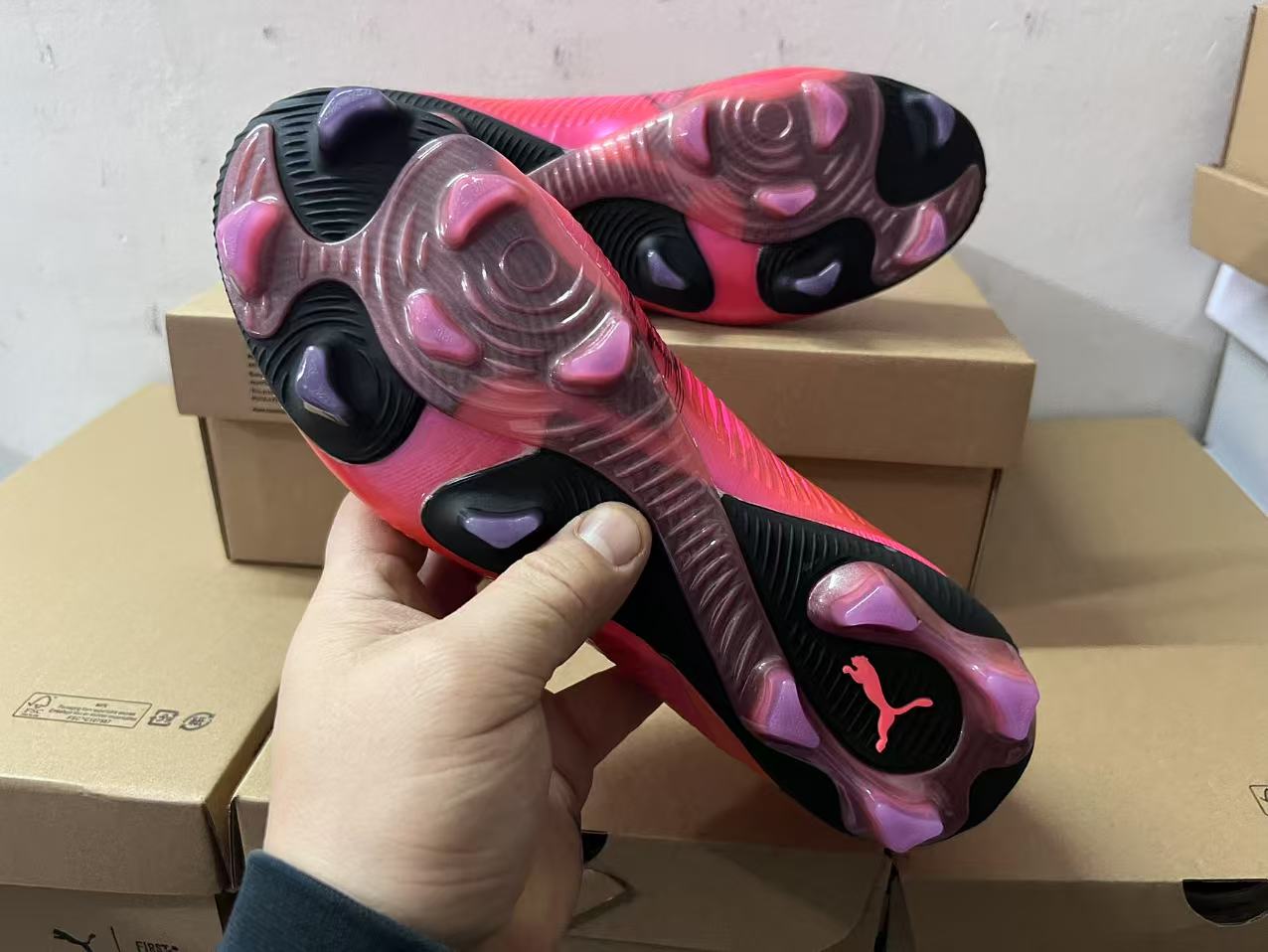 Chuteira Campo Puma Future 8 FG/AG Elite + Brindes