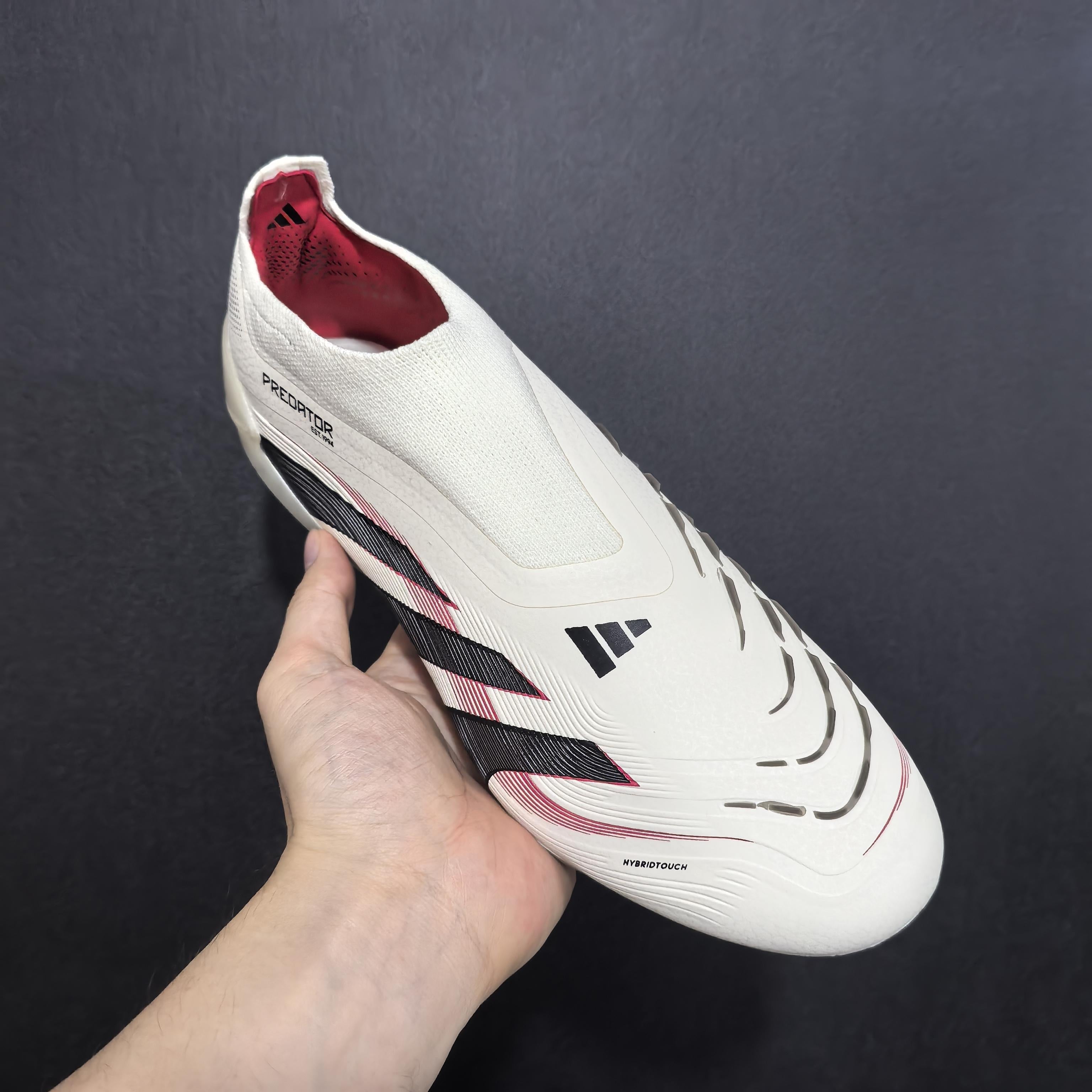 Chuteira Campo Adidas Predator+ FG Elite + Brindes