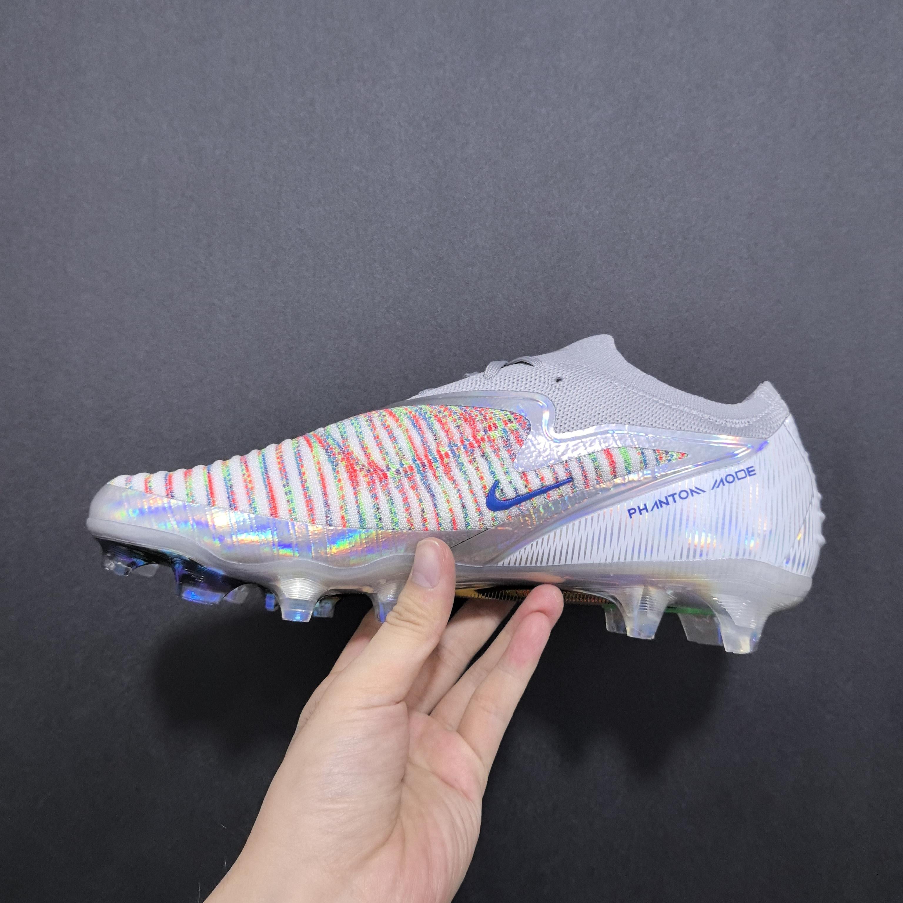 Chuteira Campo Nike Phantom GX 6 FG Elite + Brindes