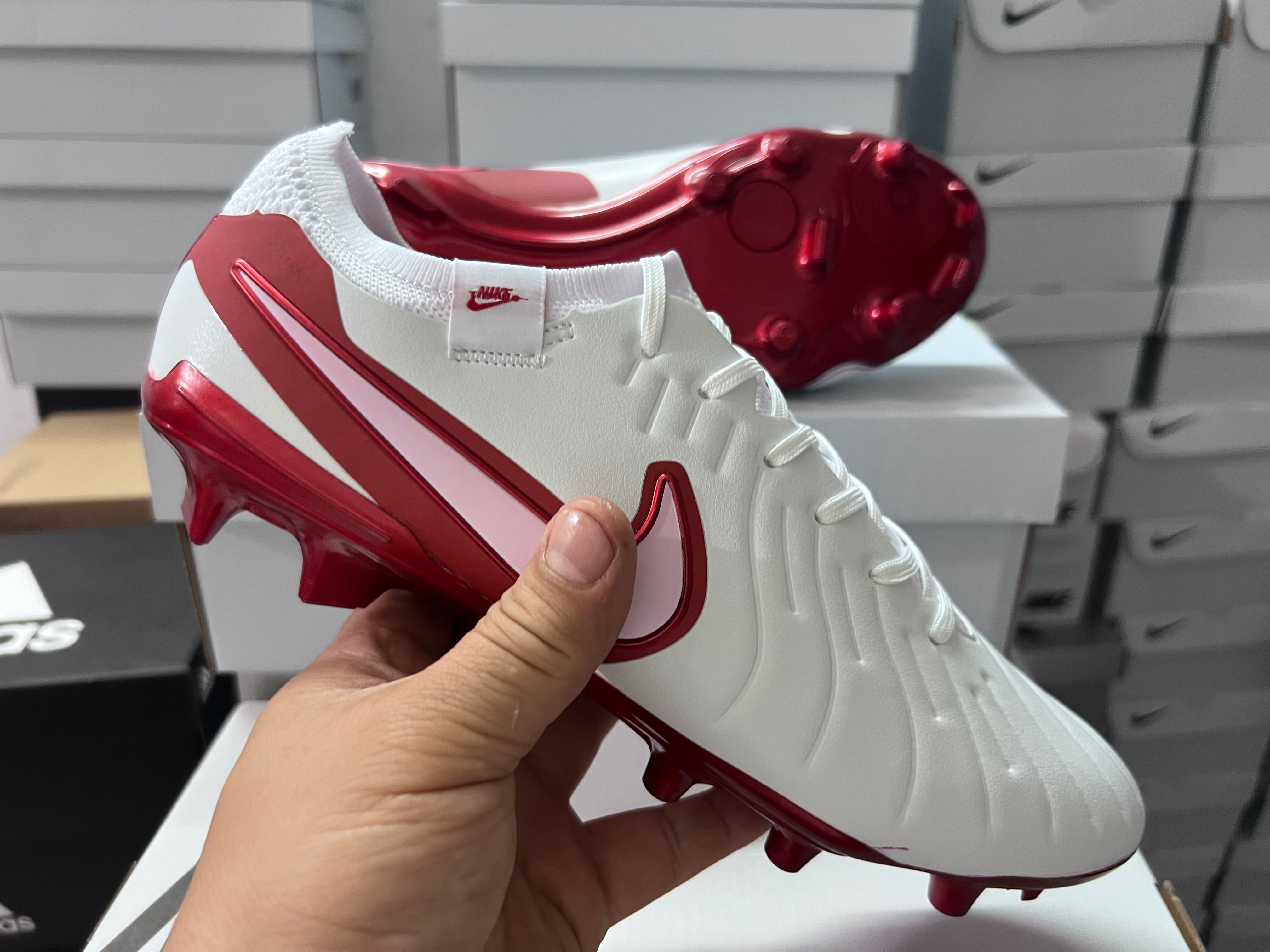 Chuteira Campo Nike Tiempo Legend 10 Elite + Brindes