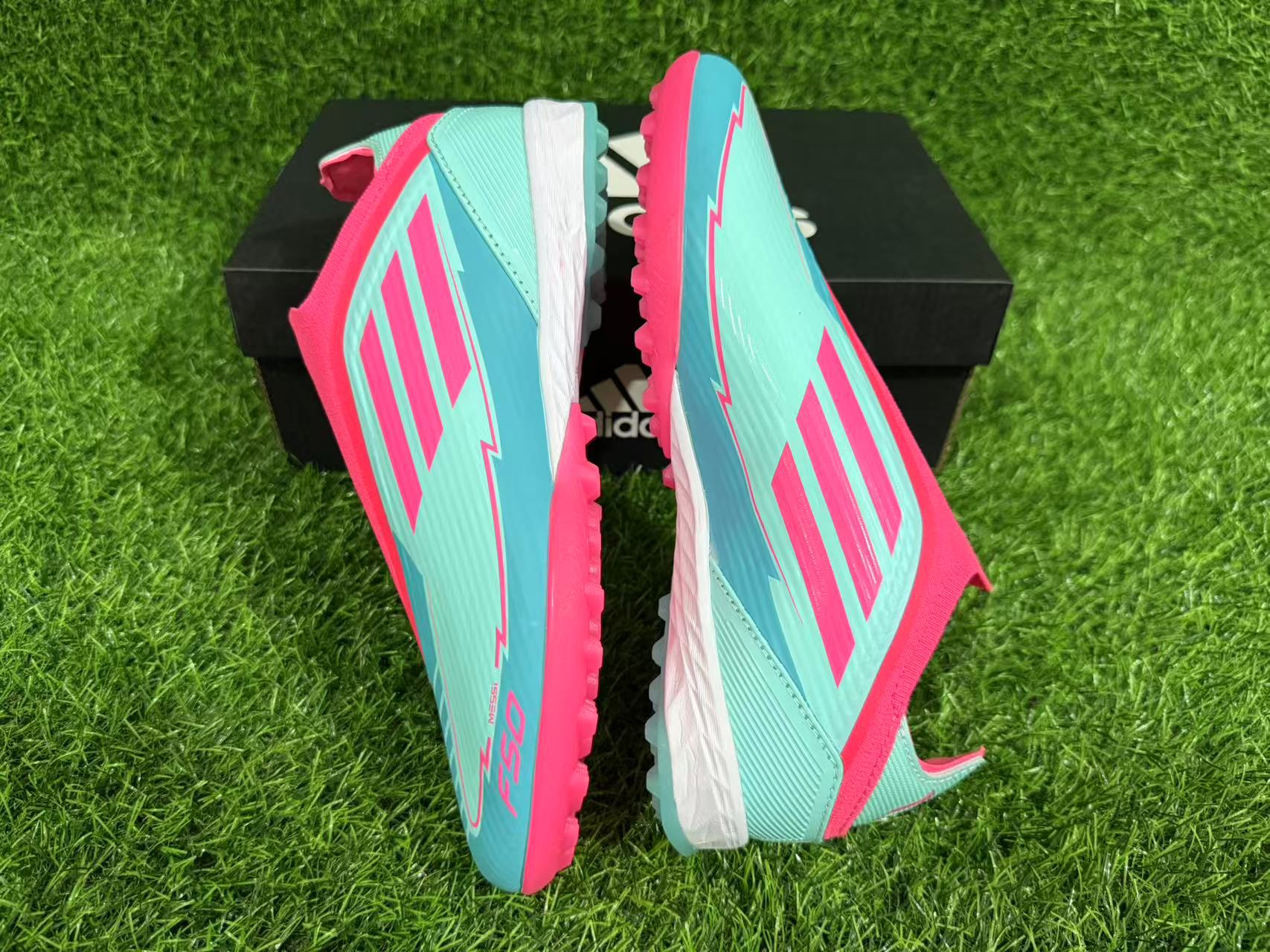 Chuteira Society Adidas X F50+ TF Elite + Brindes