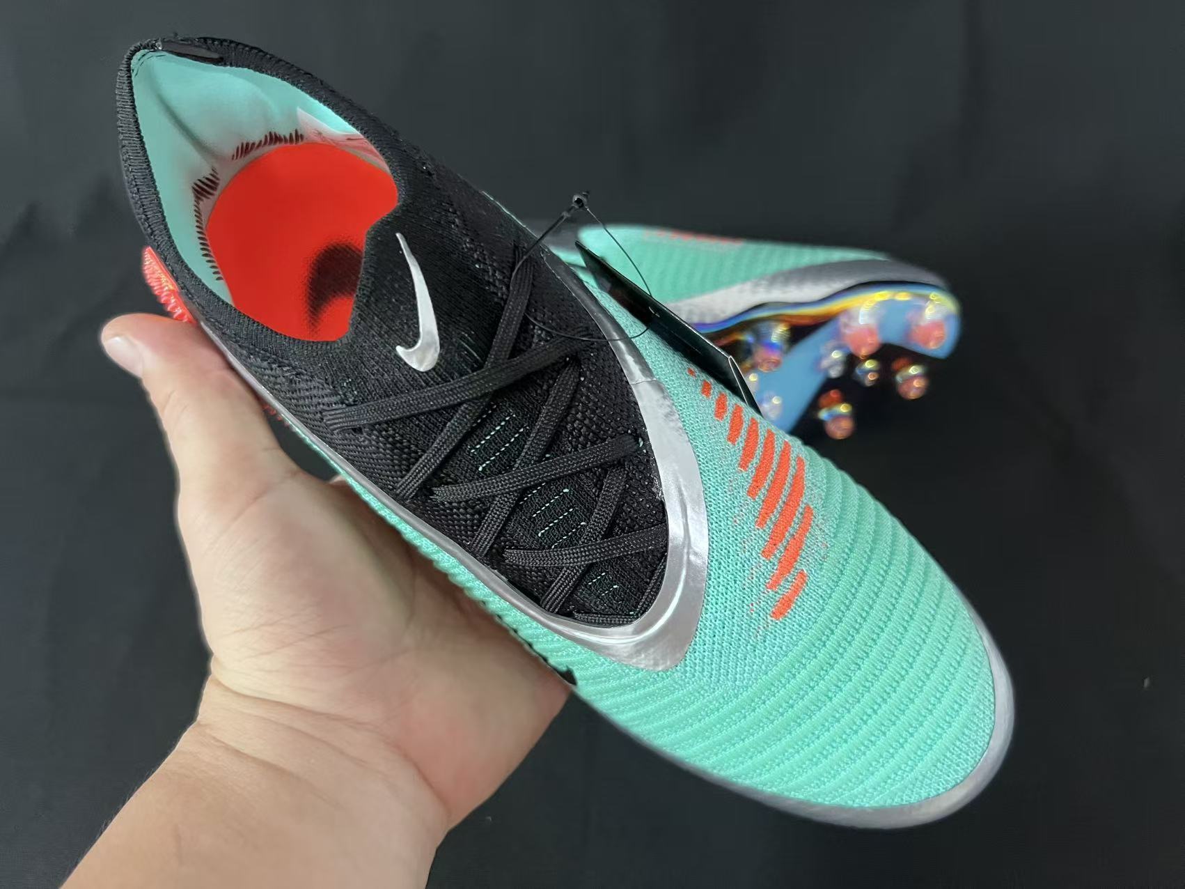 Chuteira Campo Nike Phantom GX 6 AG Elite + Brindes