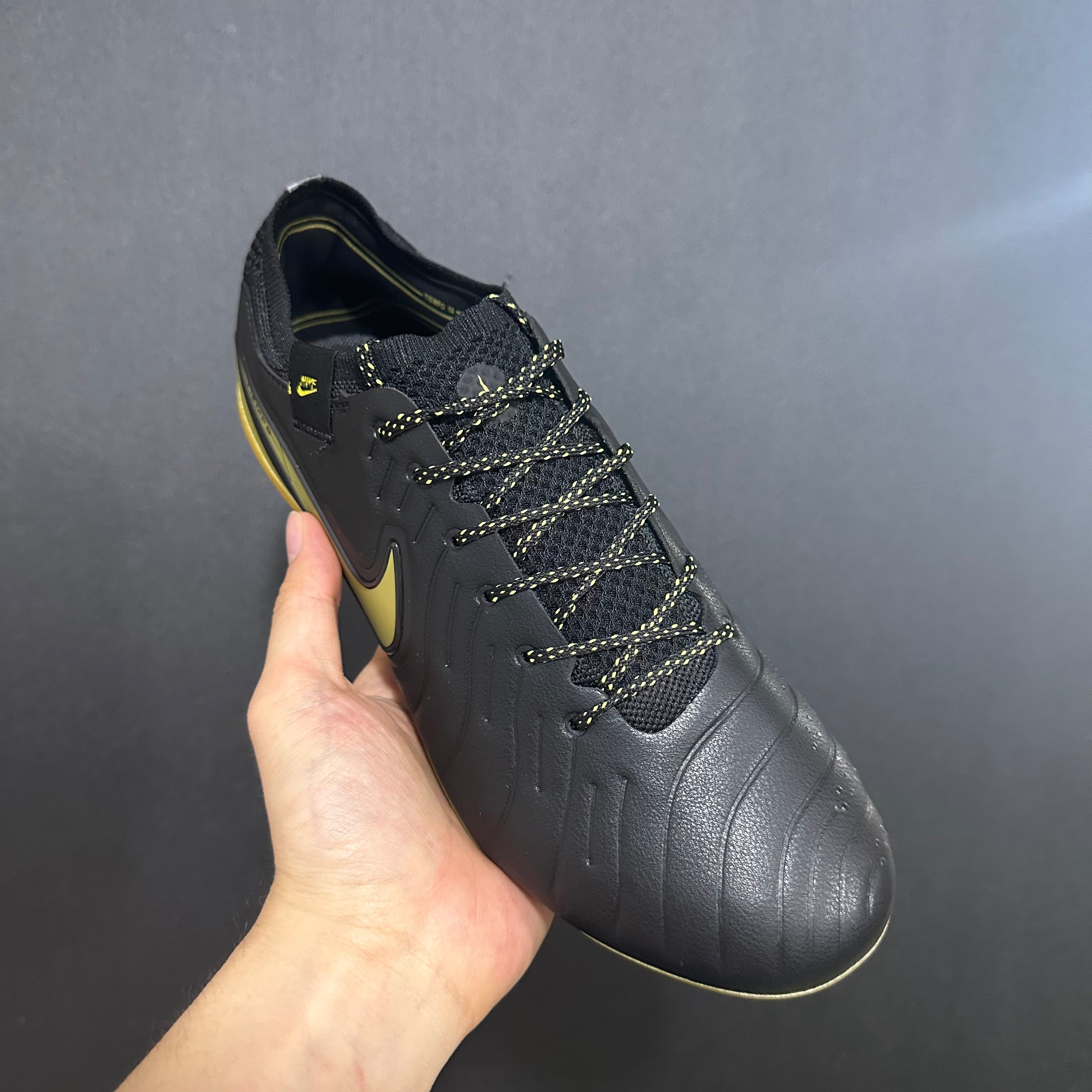 Chuteira Campo Nike Tiempo Legend 10 Elite + Brindes