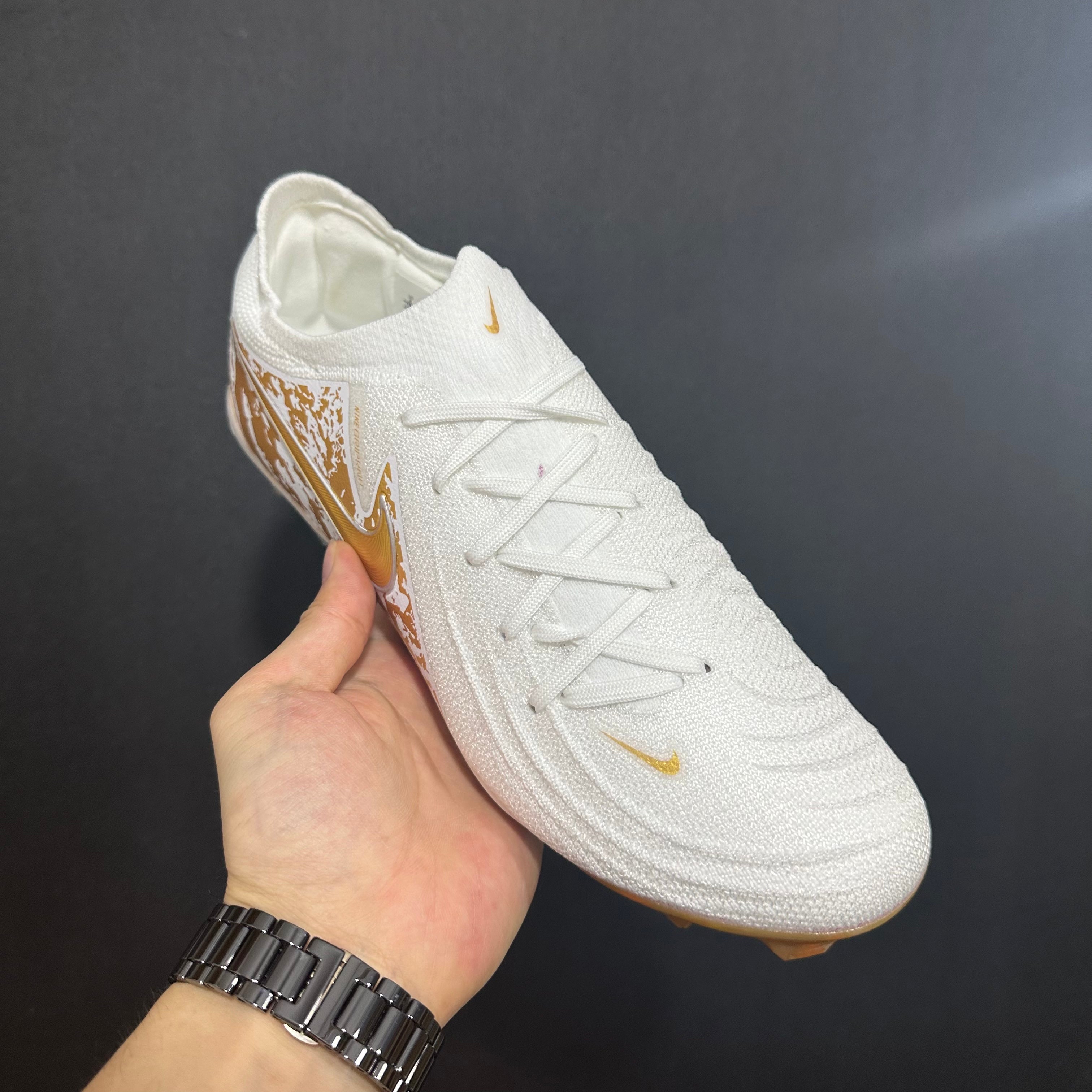 Chuteira Campo Nike Phantom Luna 2 Elite + Brindes