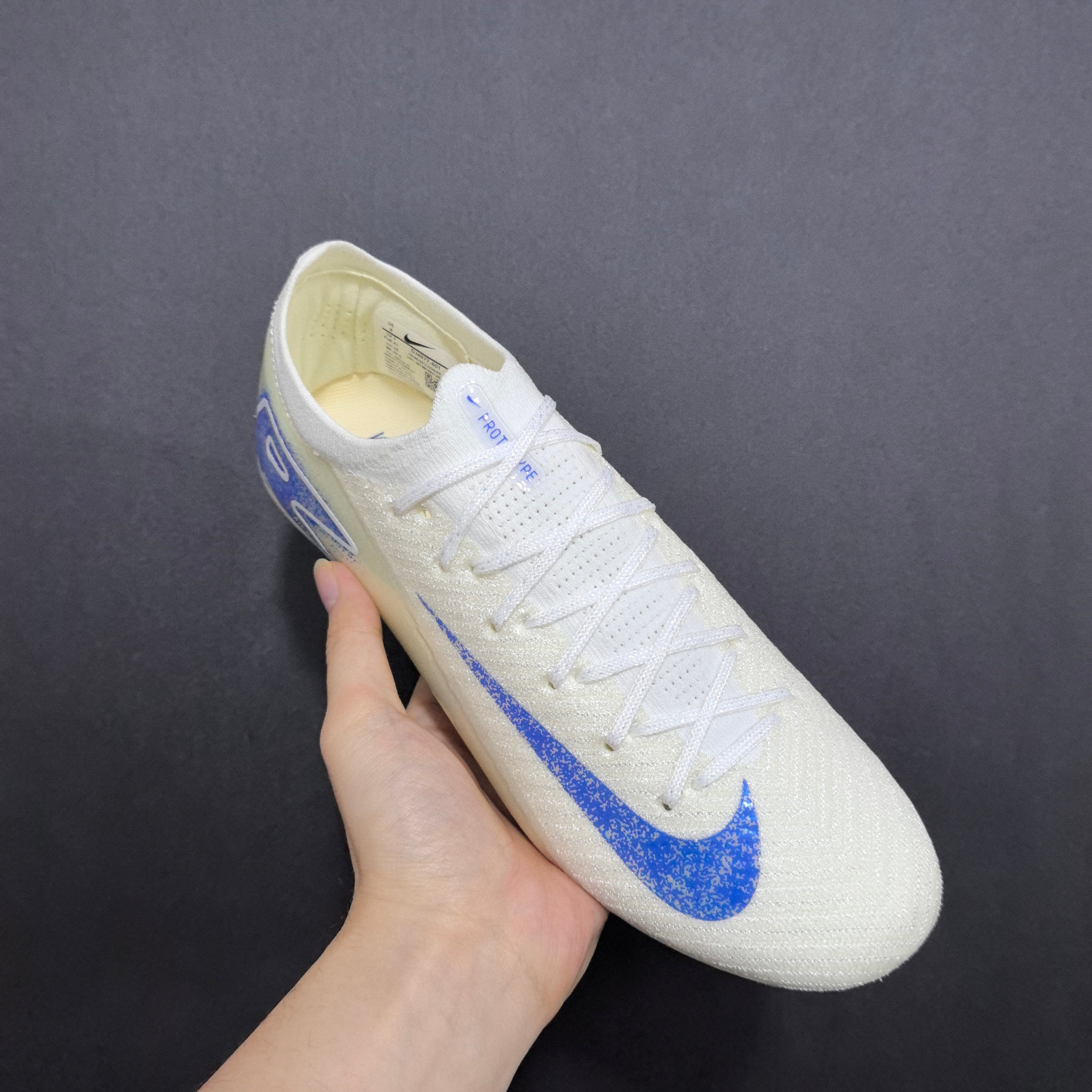 Chuteira Campo Nike Air Zoom Mercurial Vapor 16 SG Elite + Brindes