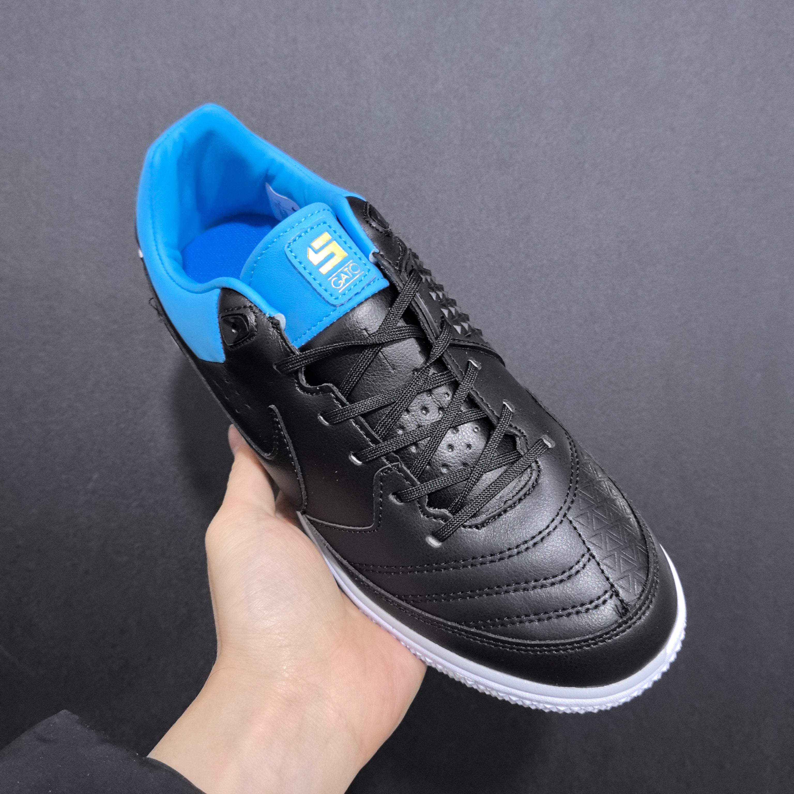 Tênis Futsal NIKE 5 Street Gato IC Elite + Brindes