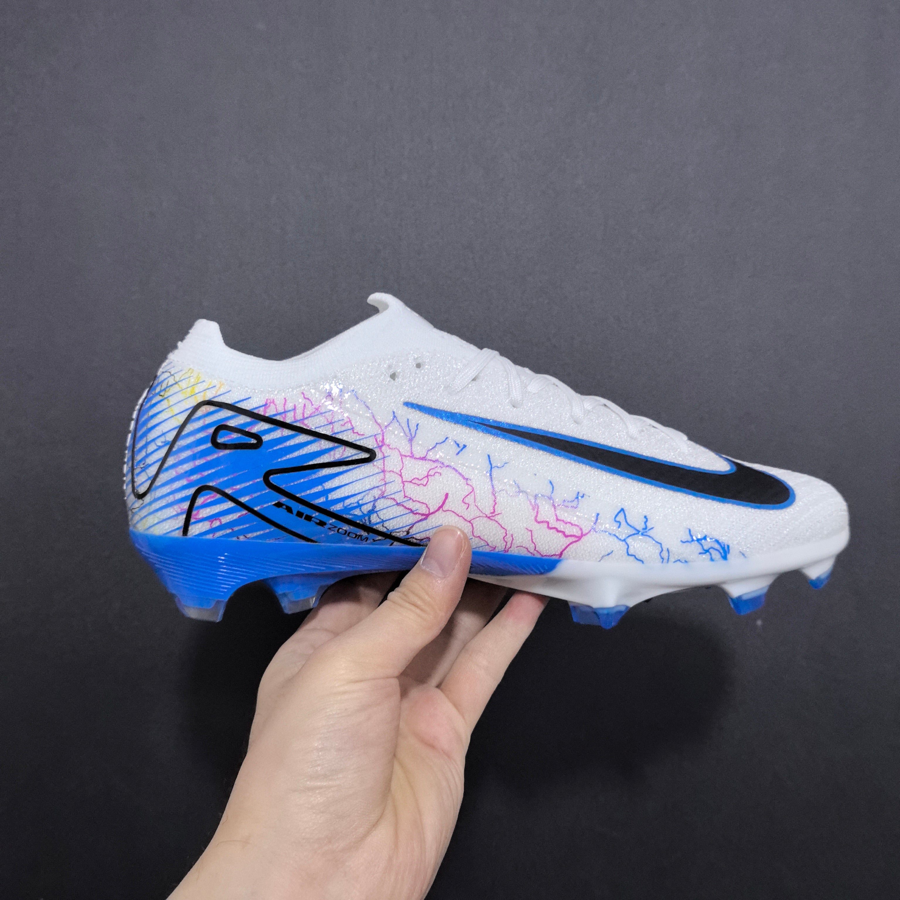 Chuteira Campo Nike Air Zoom Mercurial Vapor 16 Elite + Brindes