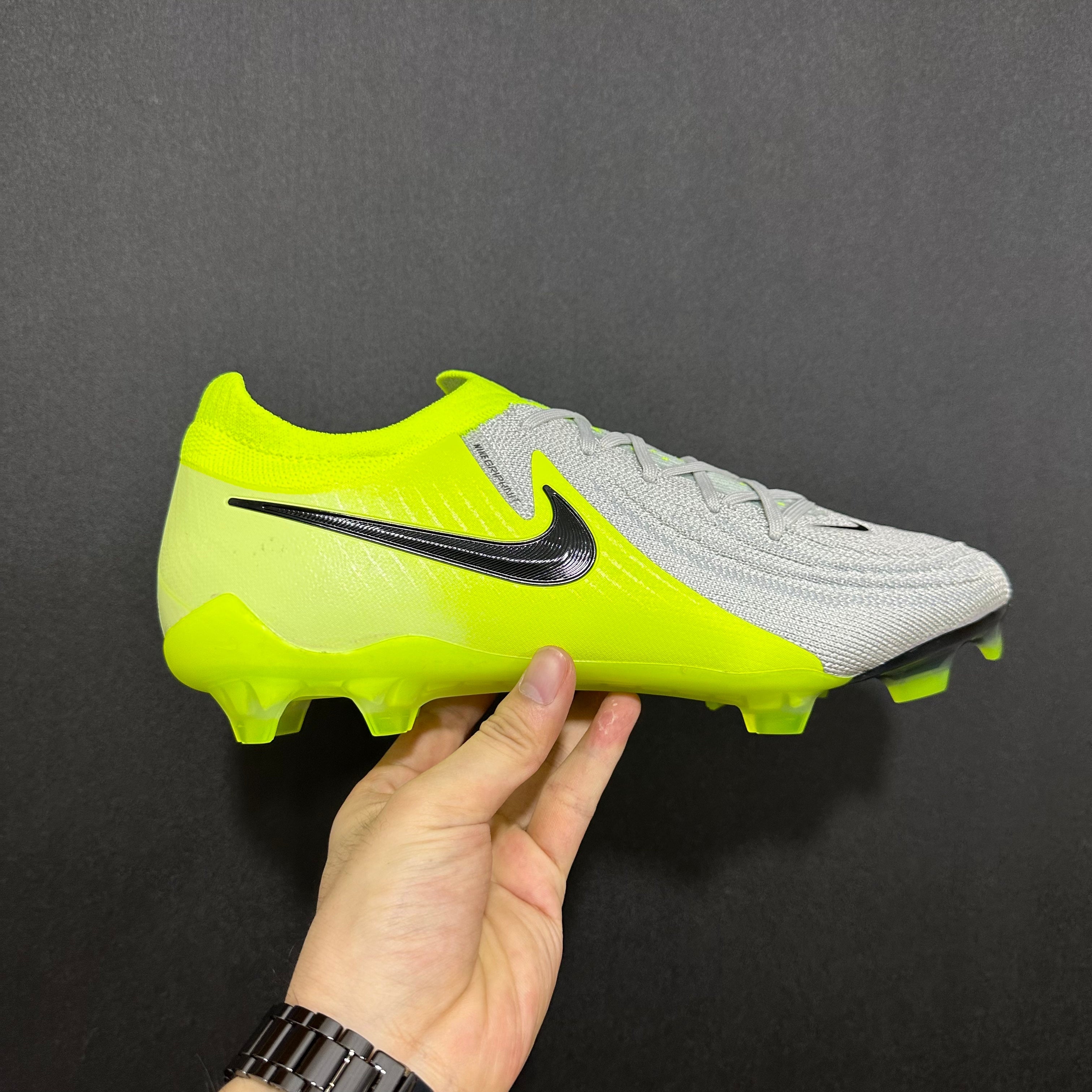 Chuteira Campo Nike Phantom Luna 2 Elite + Brindes