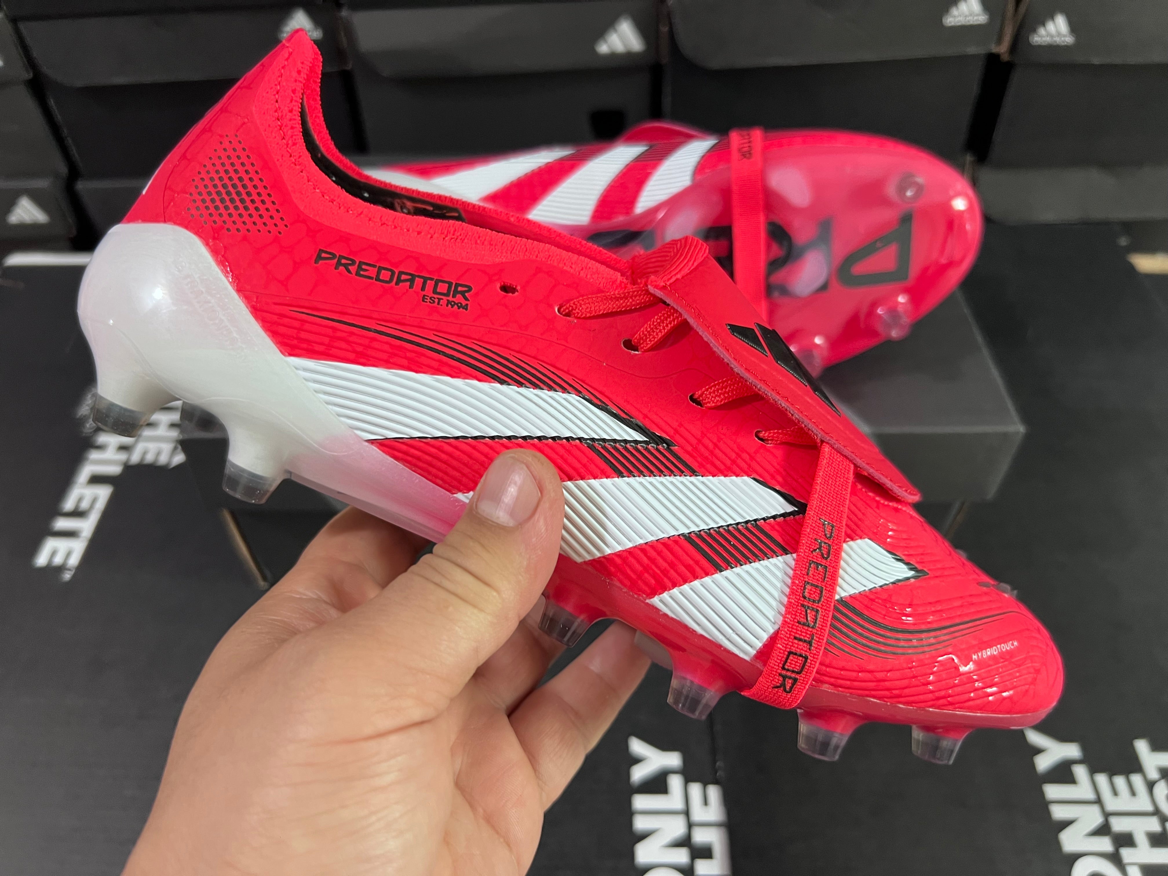 Chuteira Campo Adidas Predator 30 AG Elite + Brindes