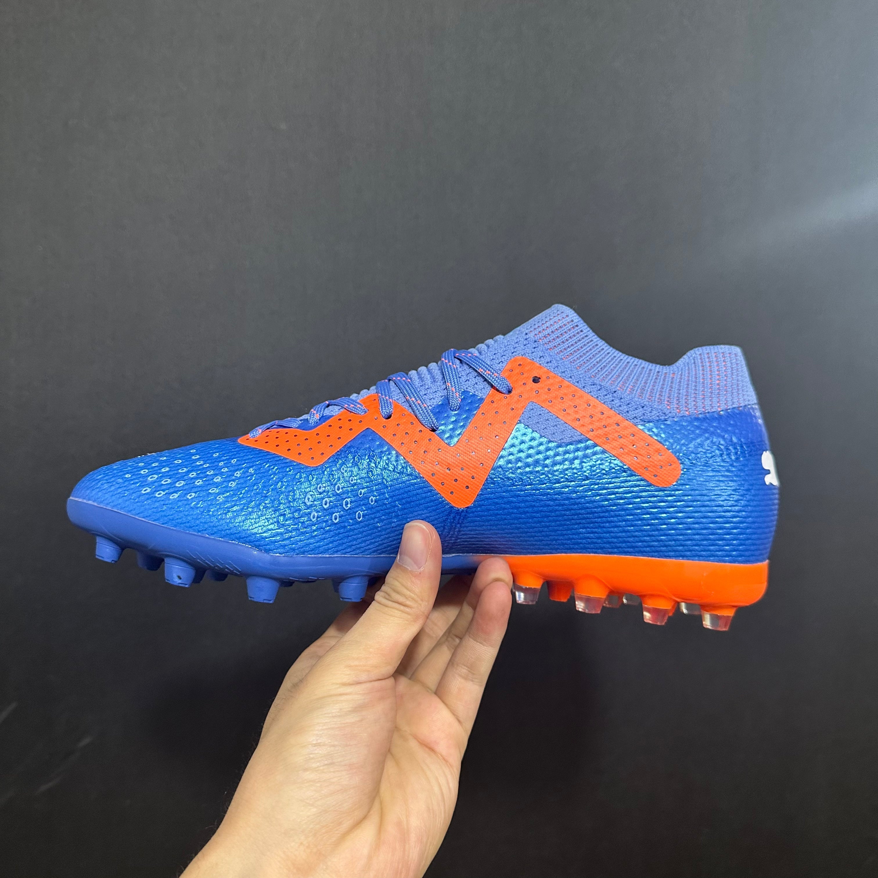 Chuteira Society Puma Future 7 MG Elite + Brindes