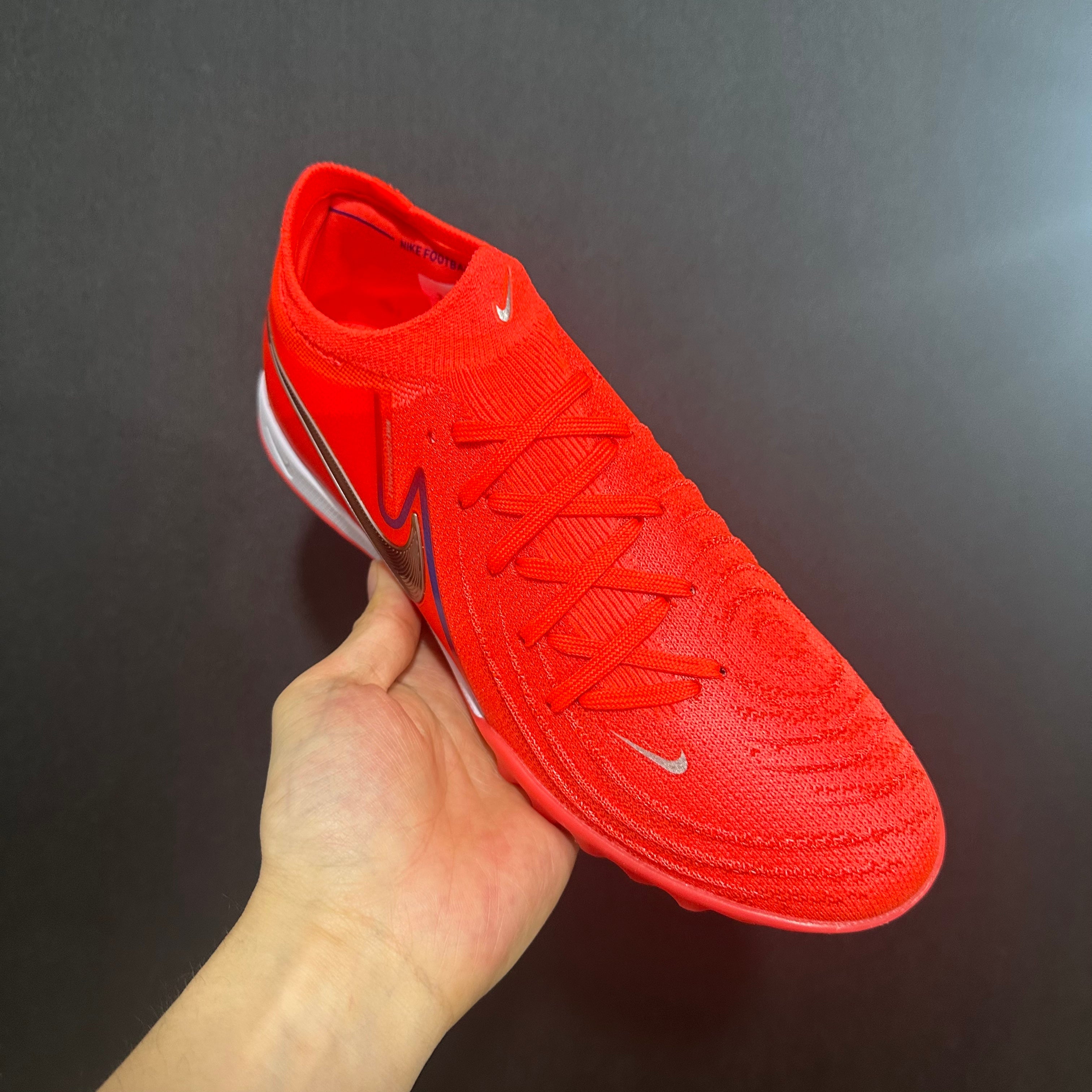 Chuteira Society Nike Phantom Luna TF 2 Elite + Brindes