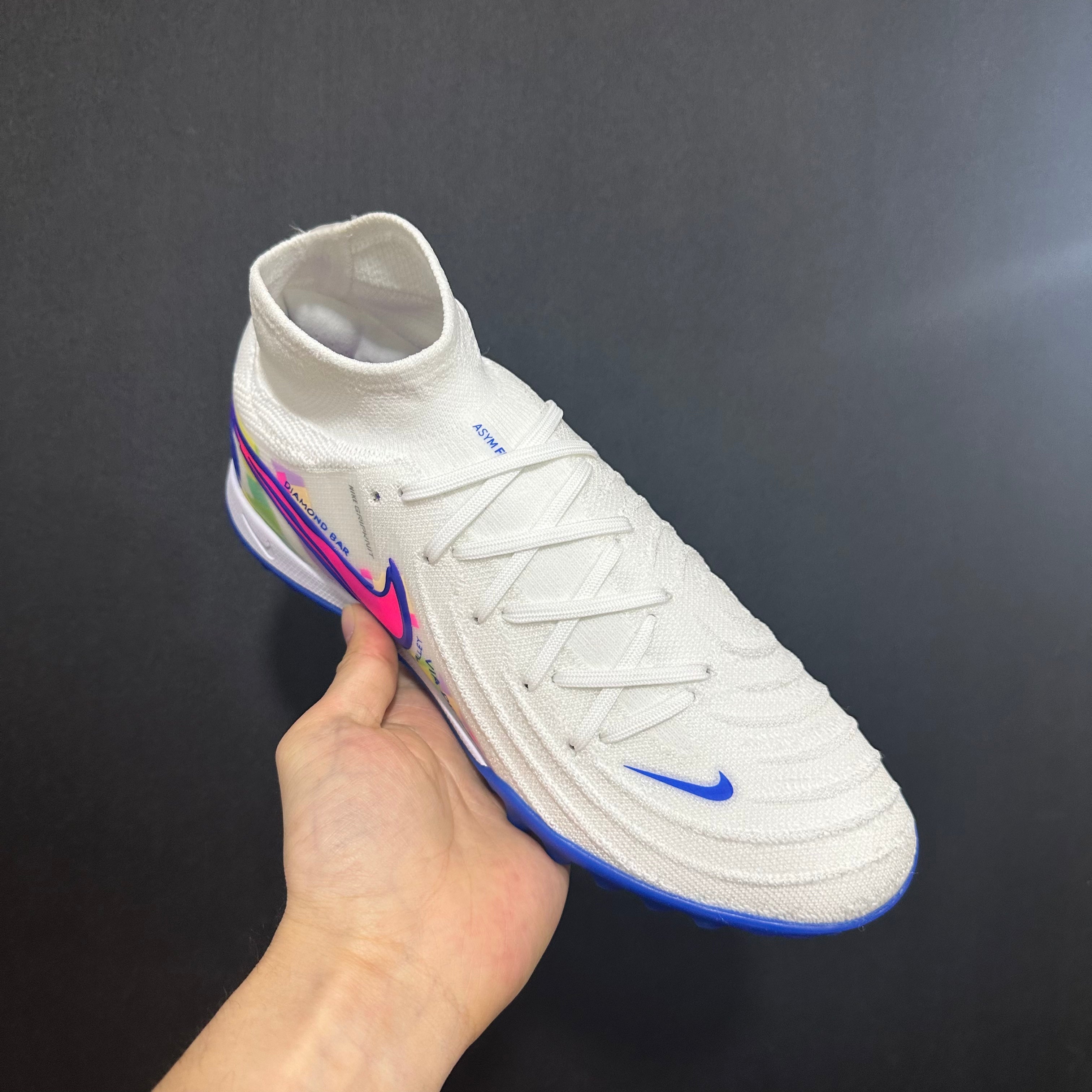 Chuteira Society Nike Phantom Luna TF 2 Elite + Brindes