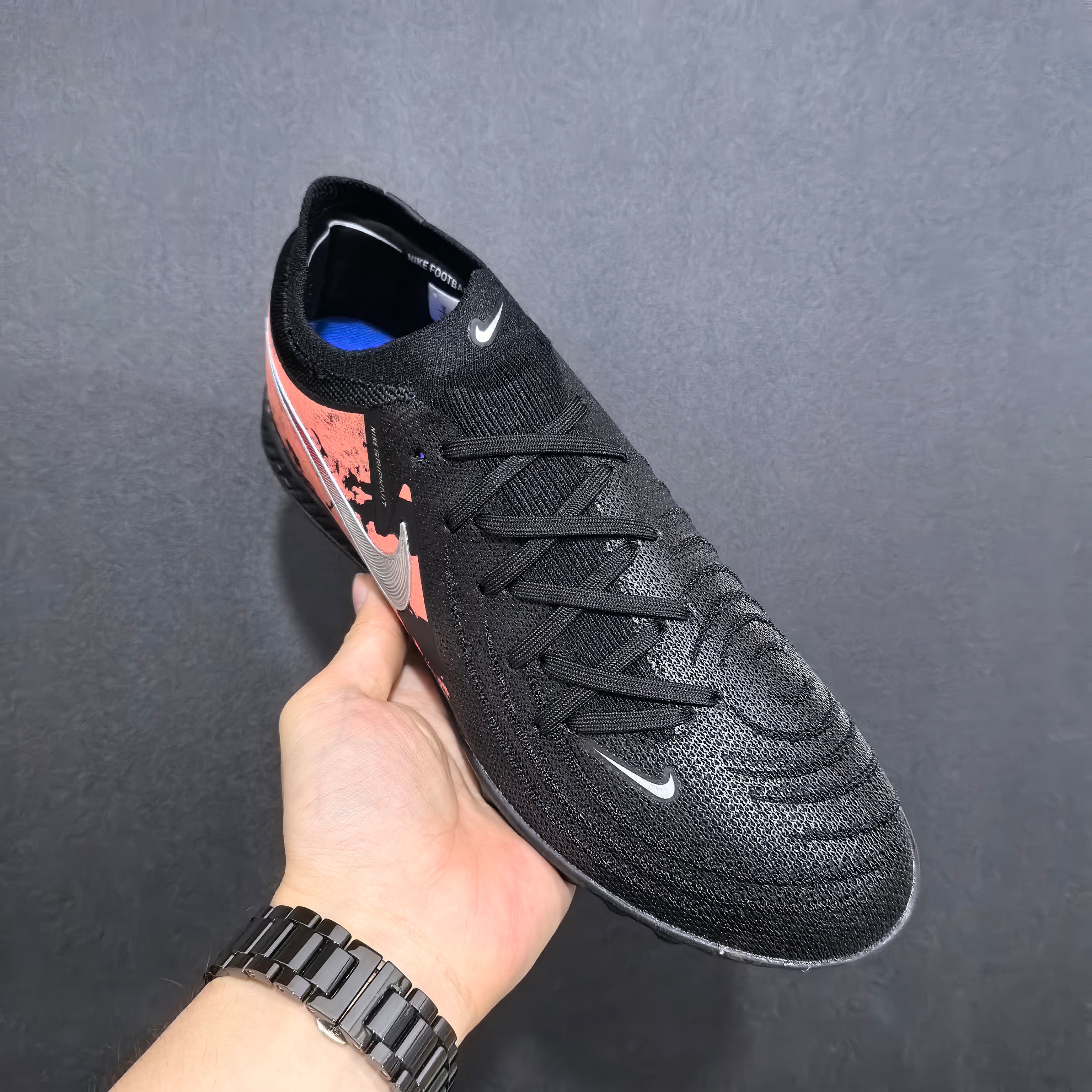 Chuteira Society Nike Phantom Luna TF 2 Elite + Brindes