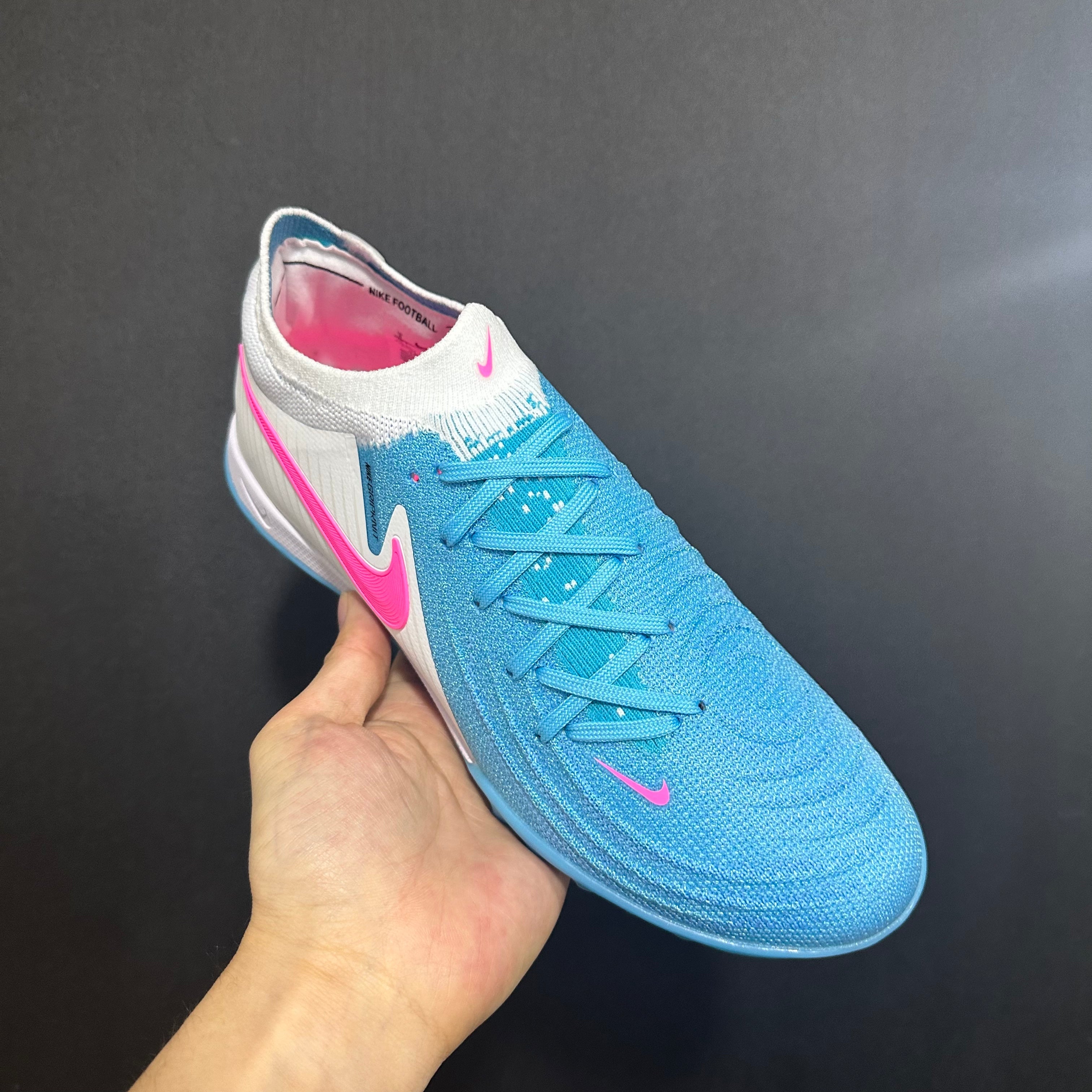 Chuteira Society Nike Phantom Luna TF 2 Elite + Brindes