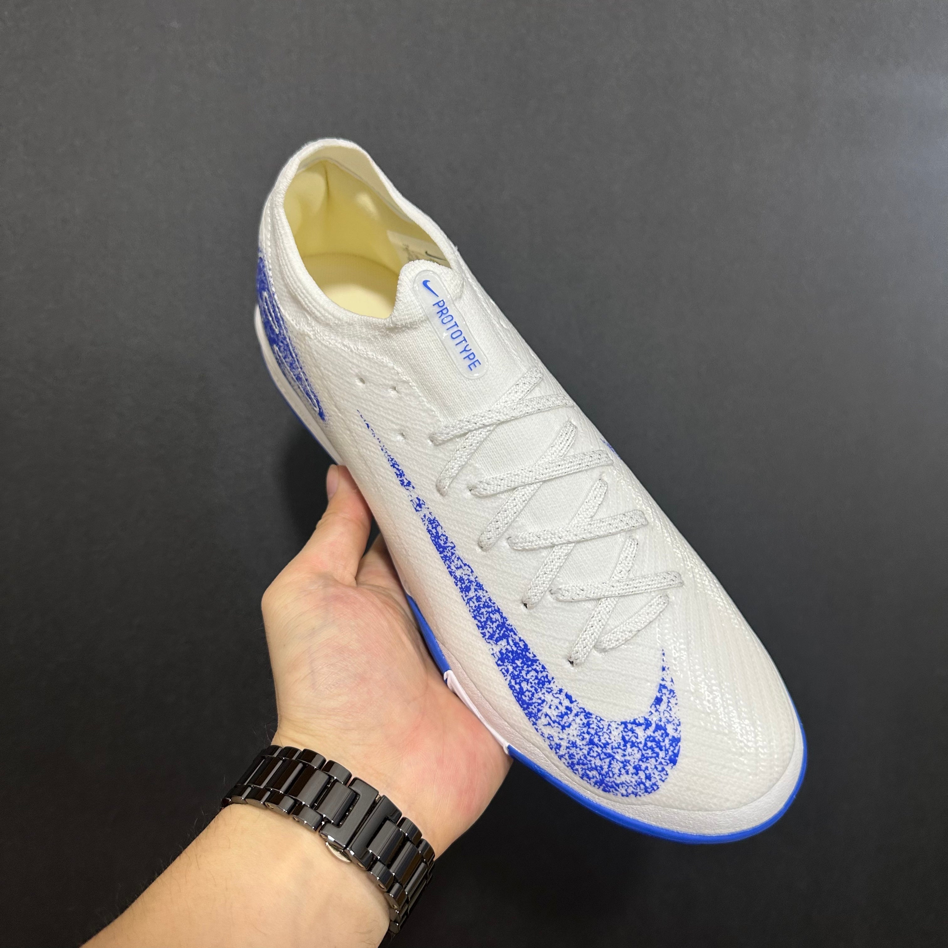 Chuteira Society Nike Air Zoom Mercurial Vapor 16 TF Elite + Brindes Exclusivos