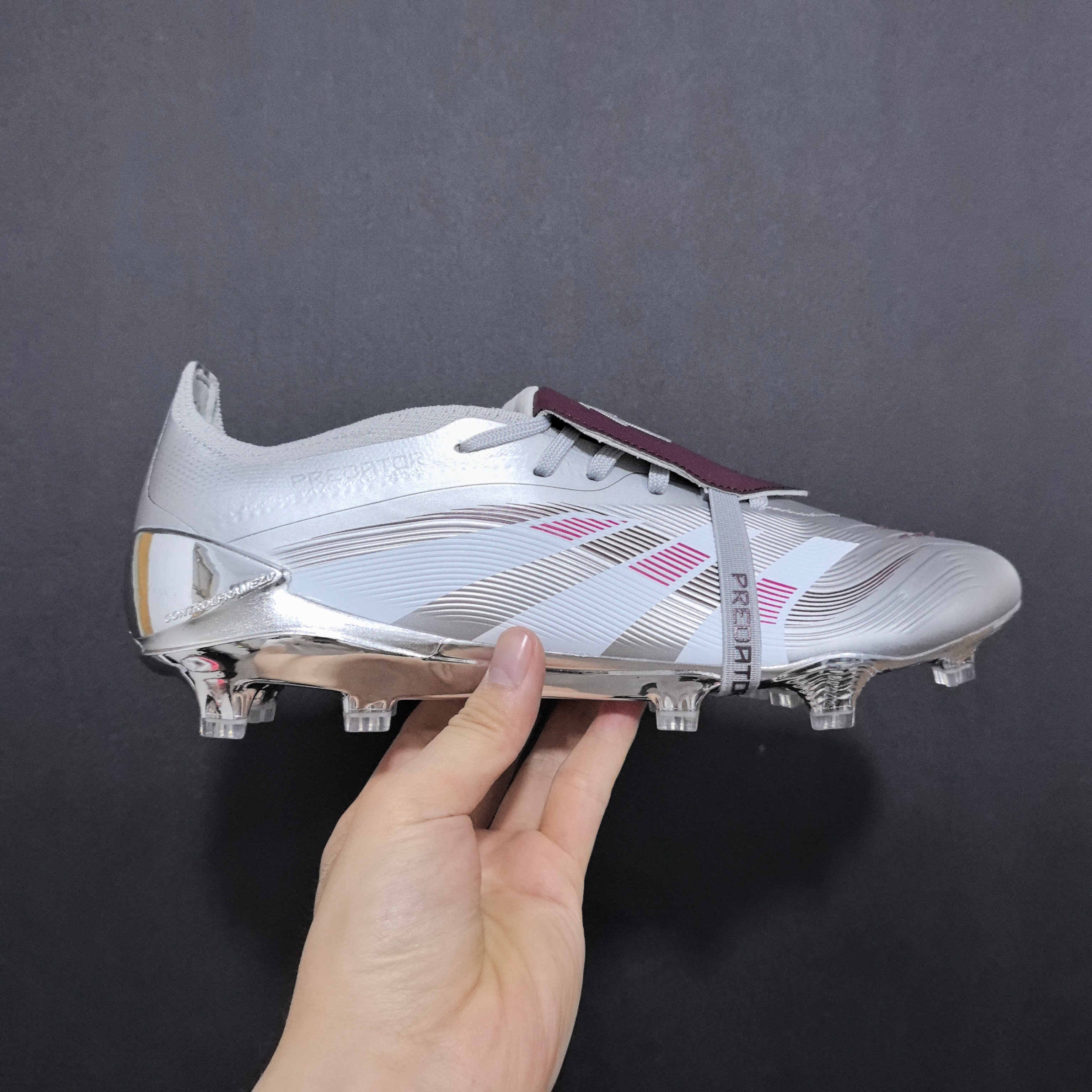 Chuteira Campo Adidas Predator FG Elite + Brindes