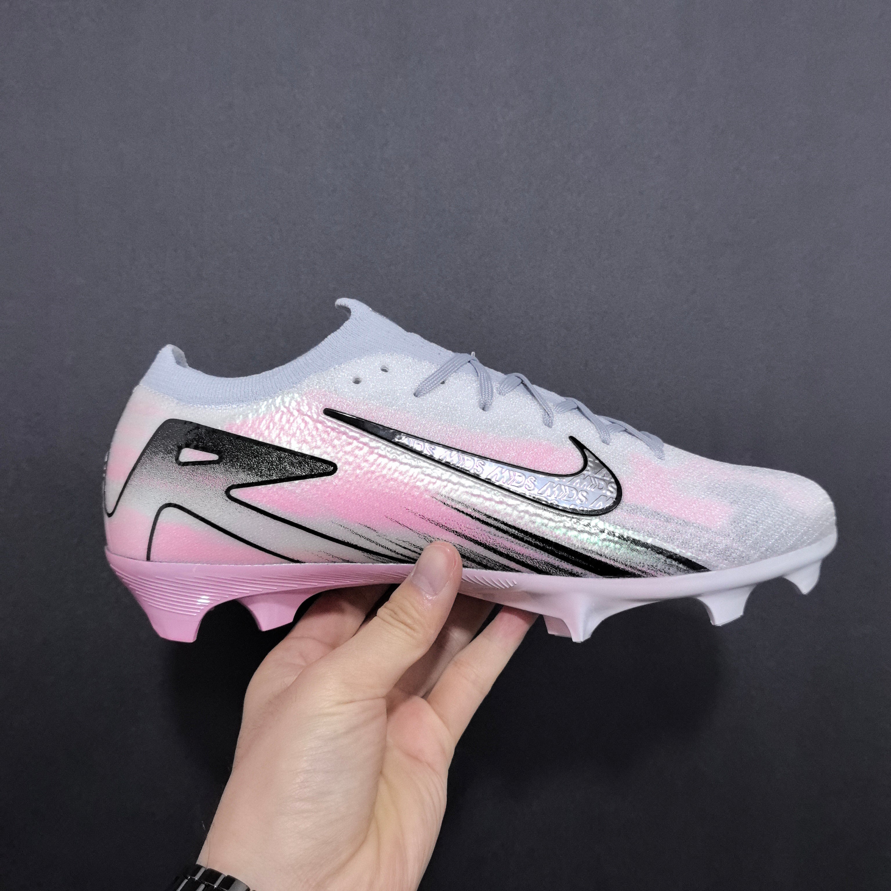 Chuteira Campo Nike Air Zoom Mercurial Vapor 16 Elite + Brindes