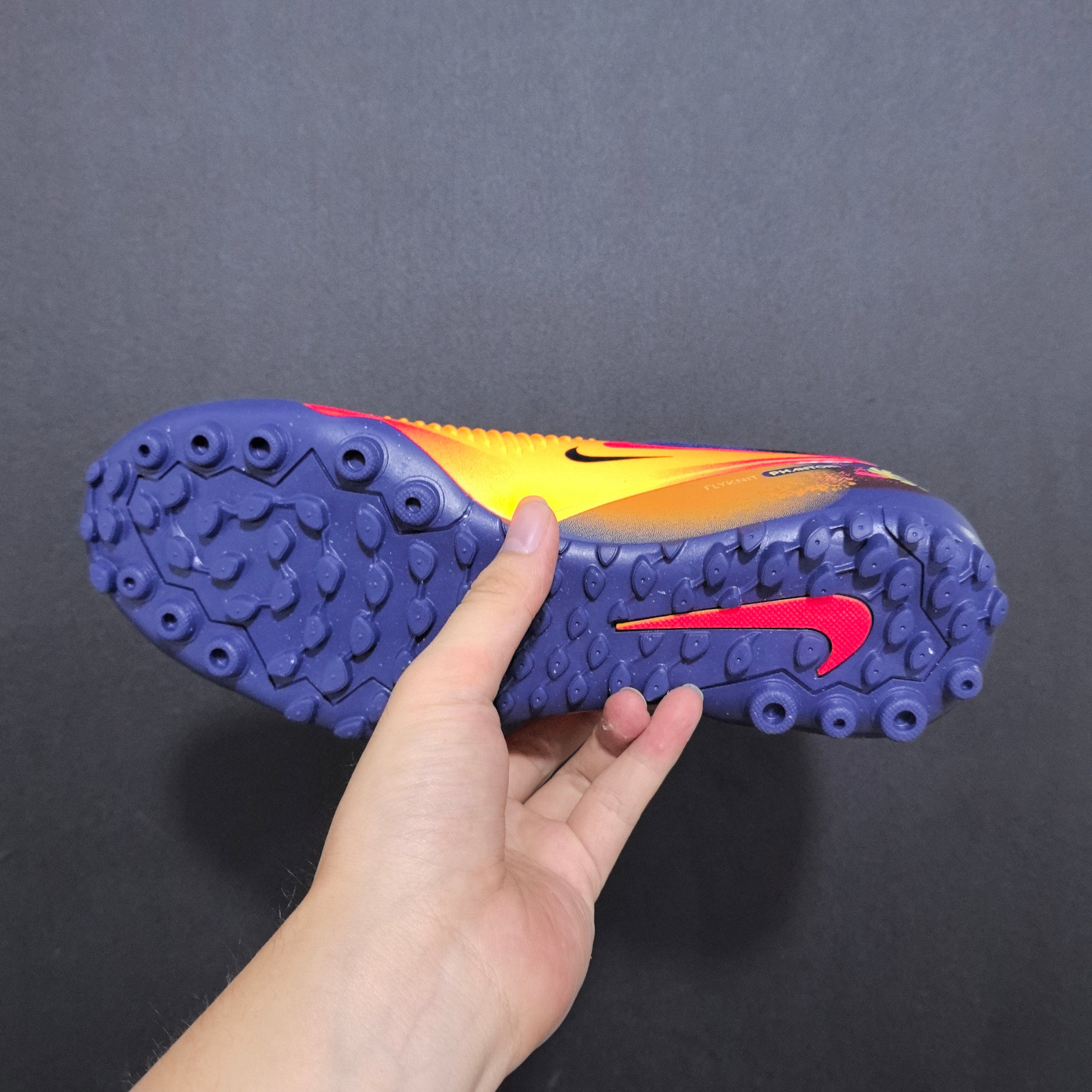 Chuteira Society Nike Phantom GX 6 TF Elite + Brindes