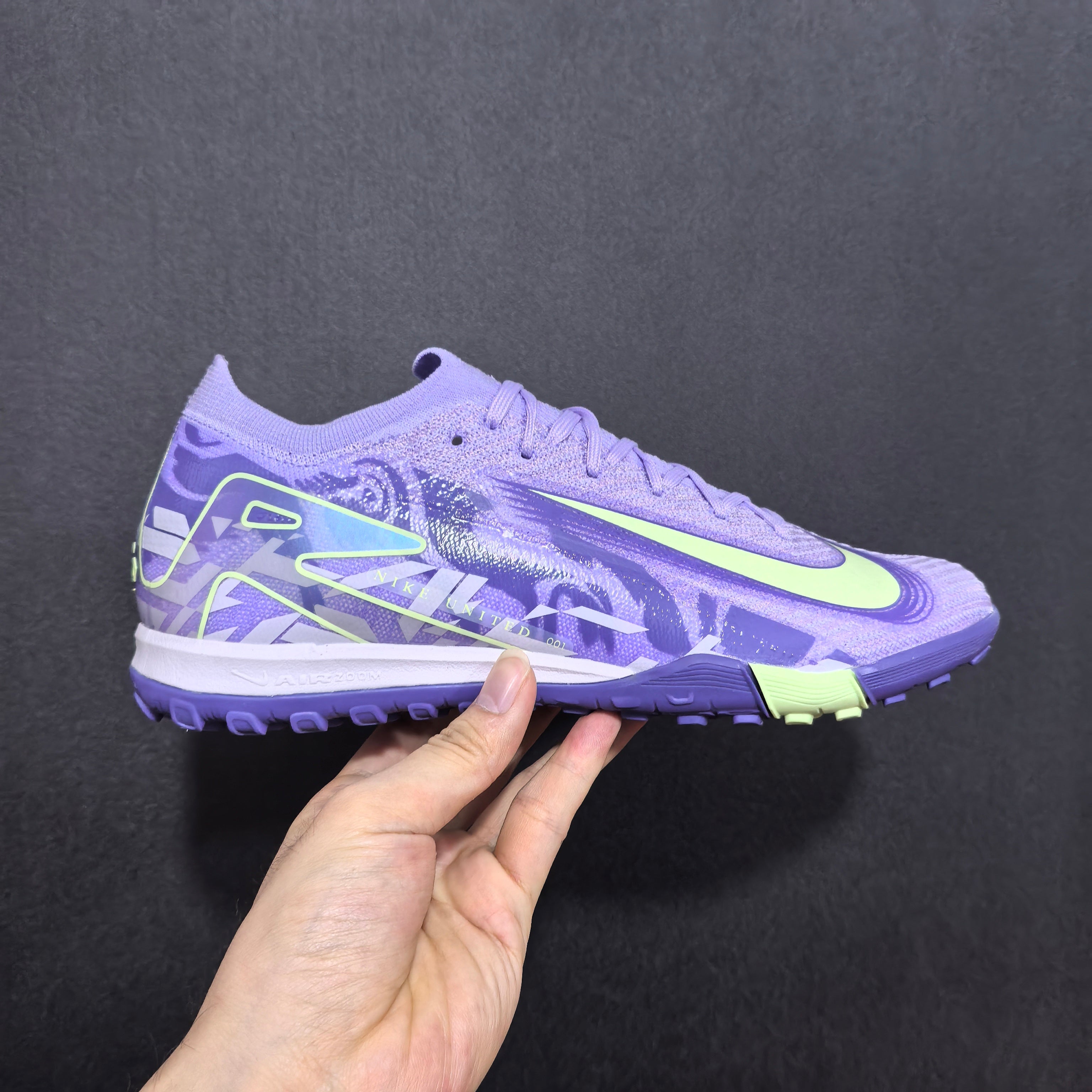 Chuteira Society Nike Air Zoom Mercurial Vapor 16 TF Elite + Brindes Exclusivos