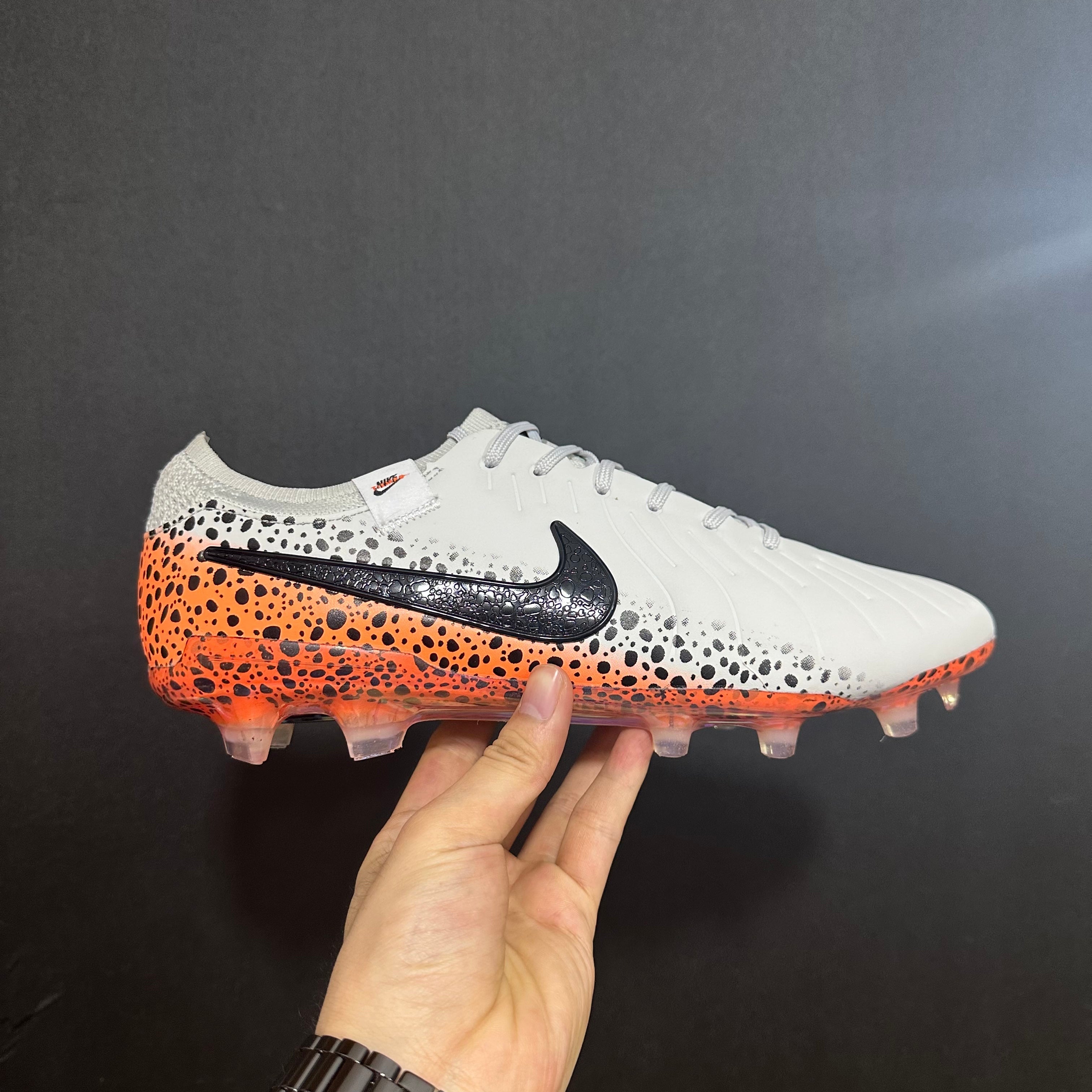 Chuteira Campo Nike Tiempo Legend 10 Elite + Brindes