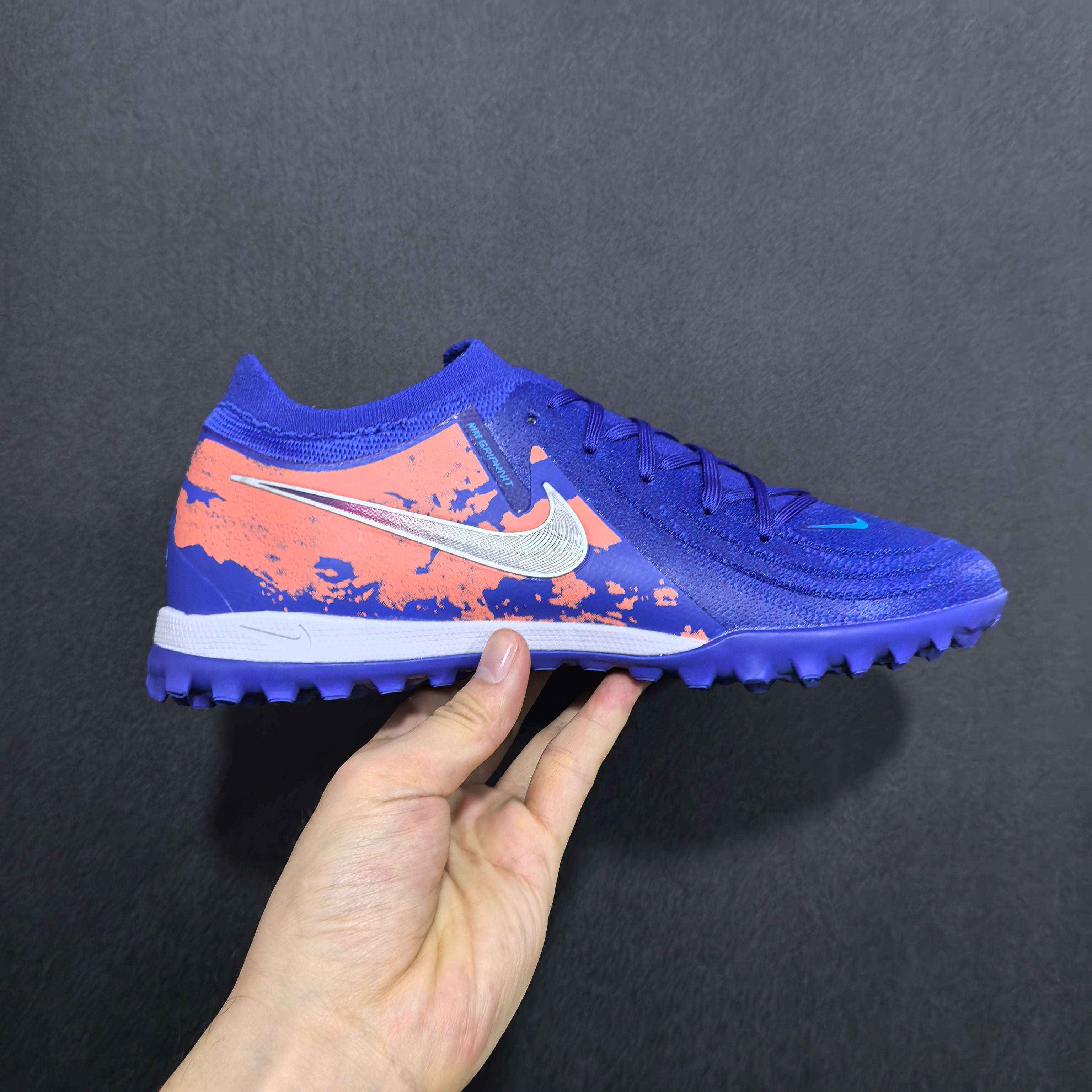 Chuteira Society Nike Phantom Luna TF 2 Elite + Brindes