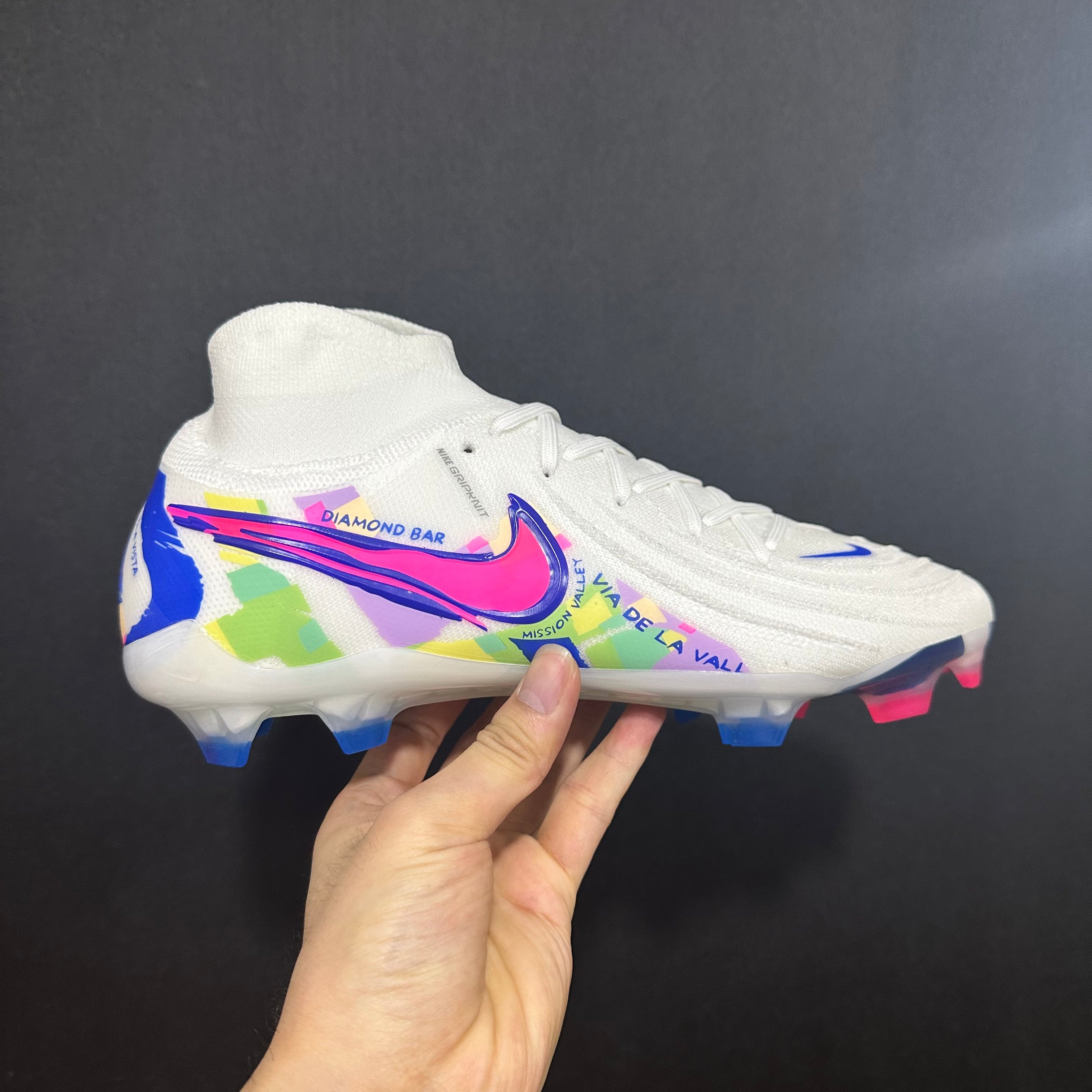 Chuteira Campo Nike Phantom Luna 2 Elite + Brindes