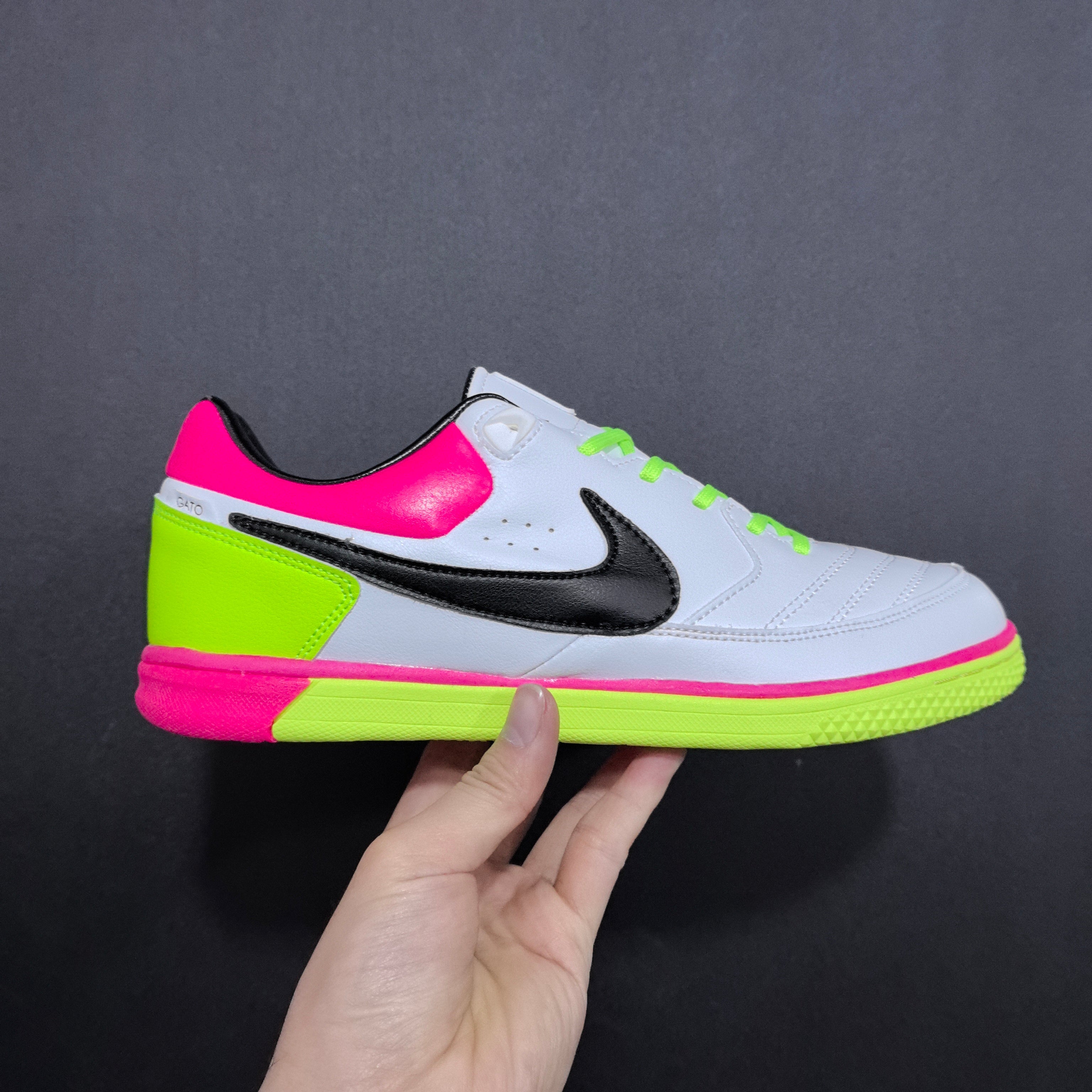 Tênis Futsal NIKE 5 Street Gato IC Elite + Brindes