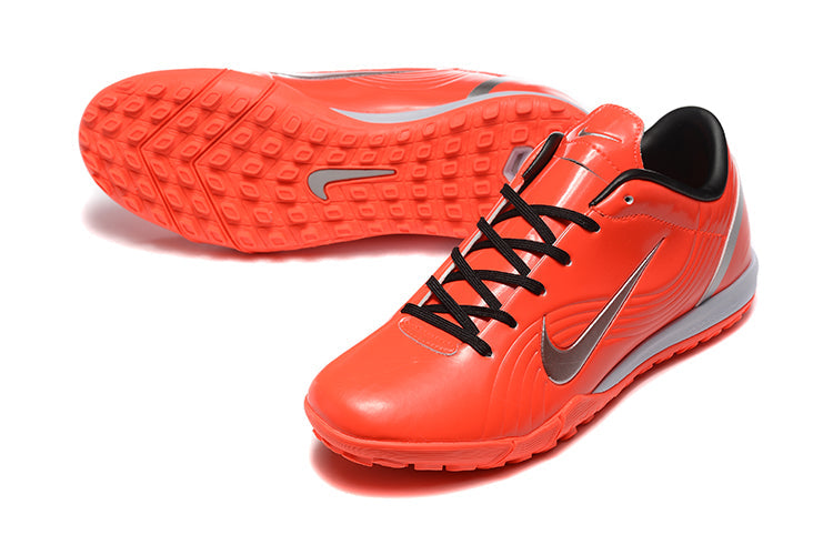 Chuteira Society Nike Mercurial Vapor 1 (RONALDO) TF Elite + Brindes