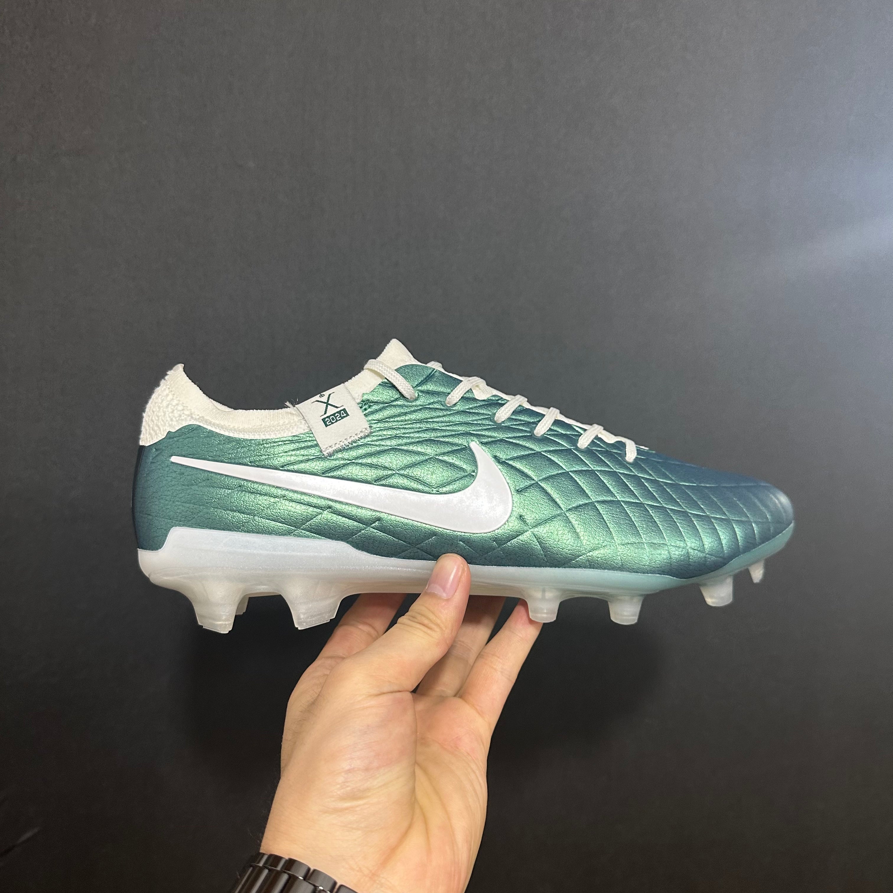 Chuteira Campo Nike Tiempo Legend 10 Elite + Brindes