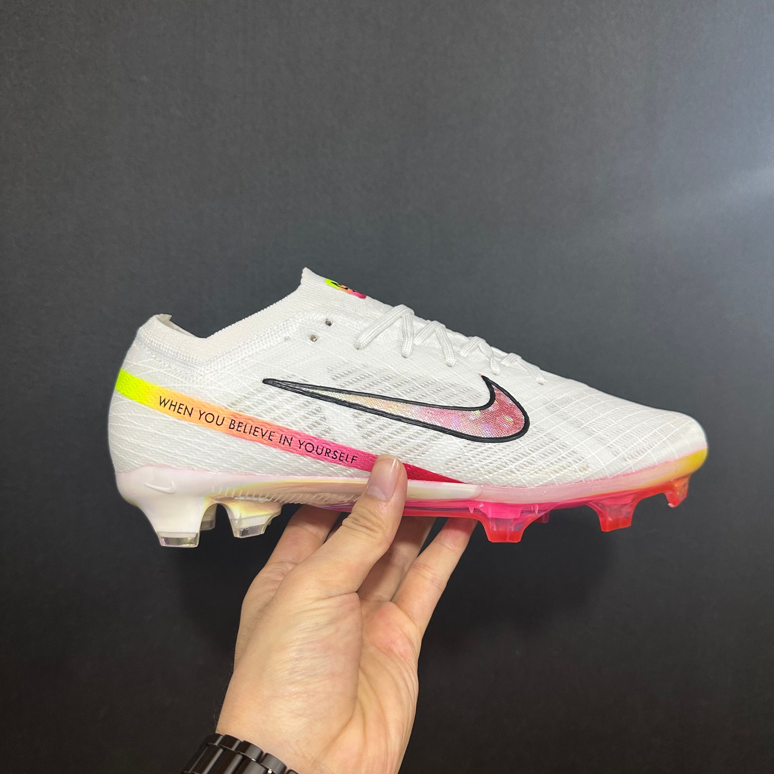 Chuteira Campo Nike Air Zoom Mercurial Vapor 15 Elite + Brindes