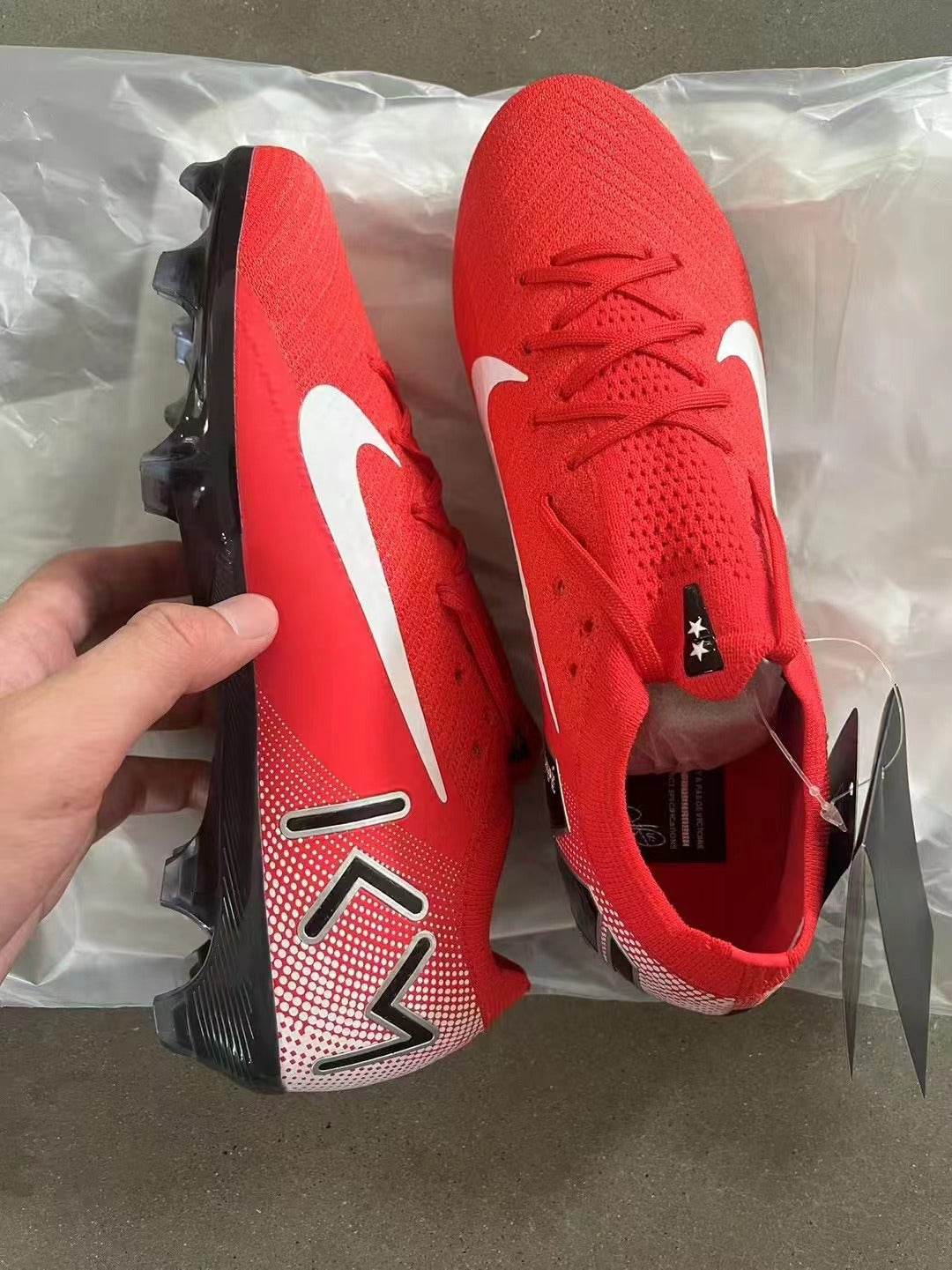 Chuteira Campo Nike Air Zoom Mercurial Vapor 16 Elite + Brindes