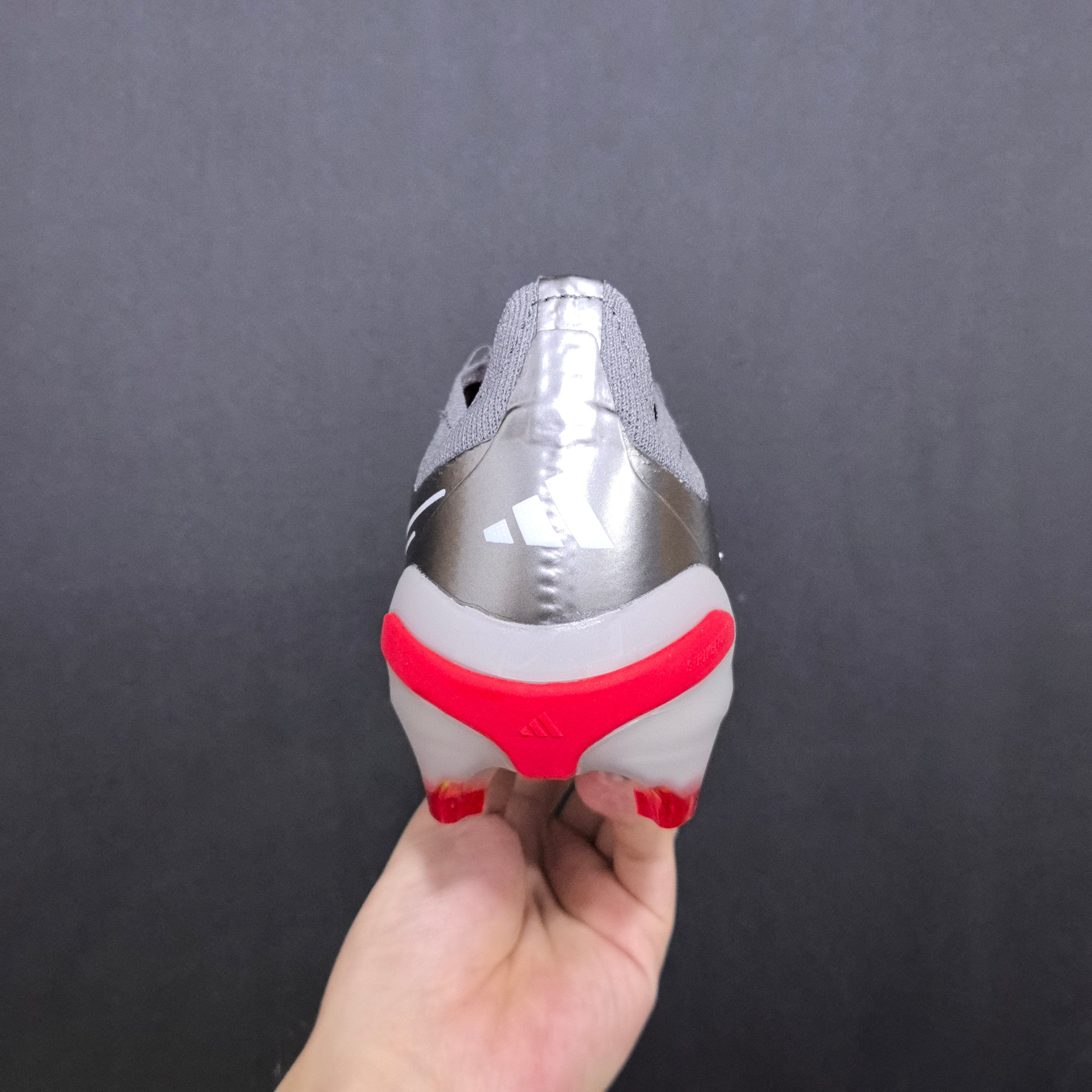 Chuteira Campo Adidas Predator 26 FG Elite + Brindes