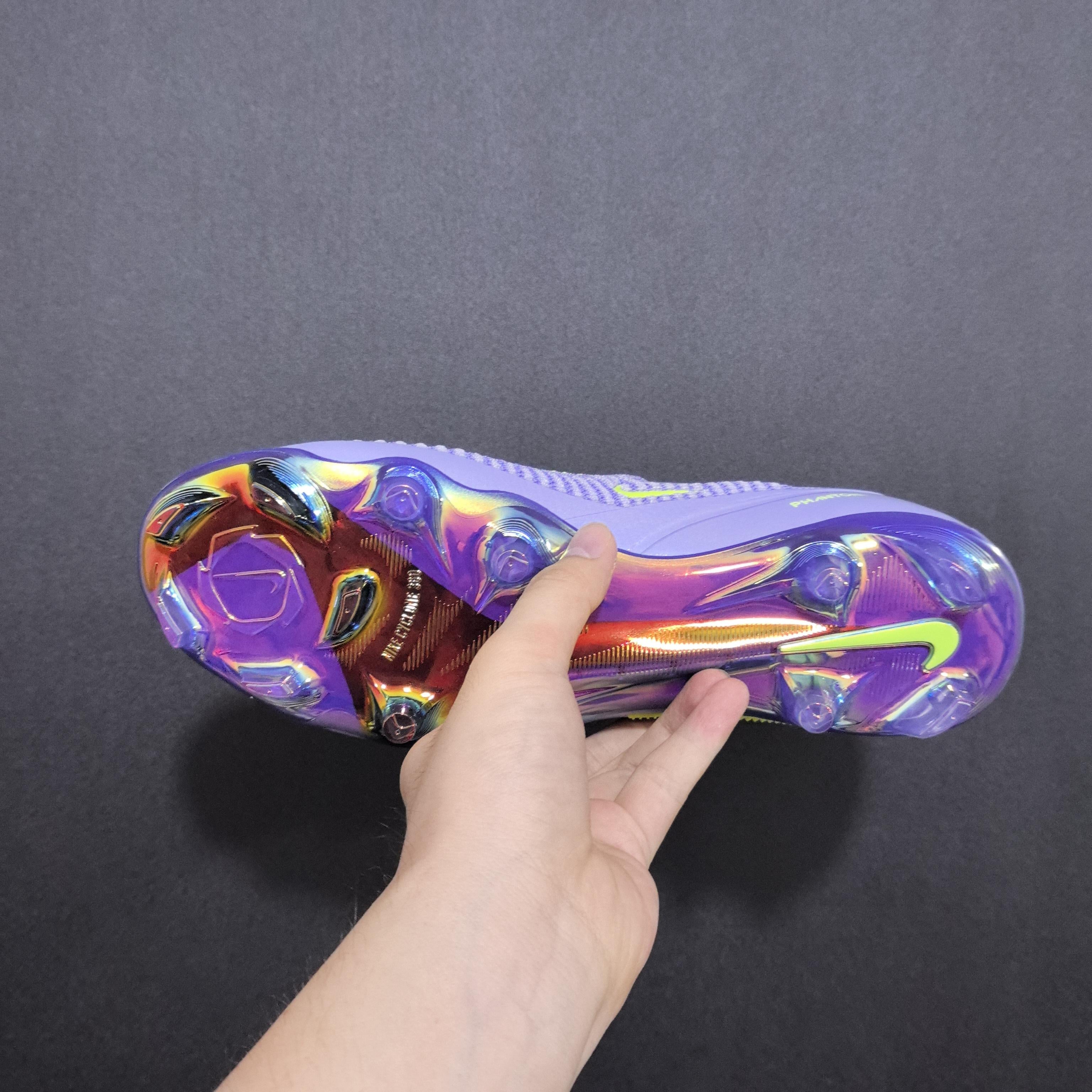 Chuteira Campo Nike Phantom GX 6 FG Elite + Brindes