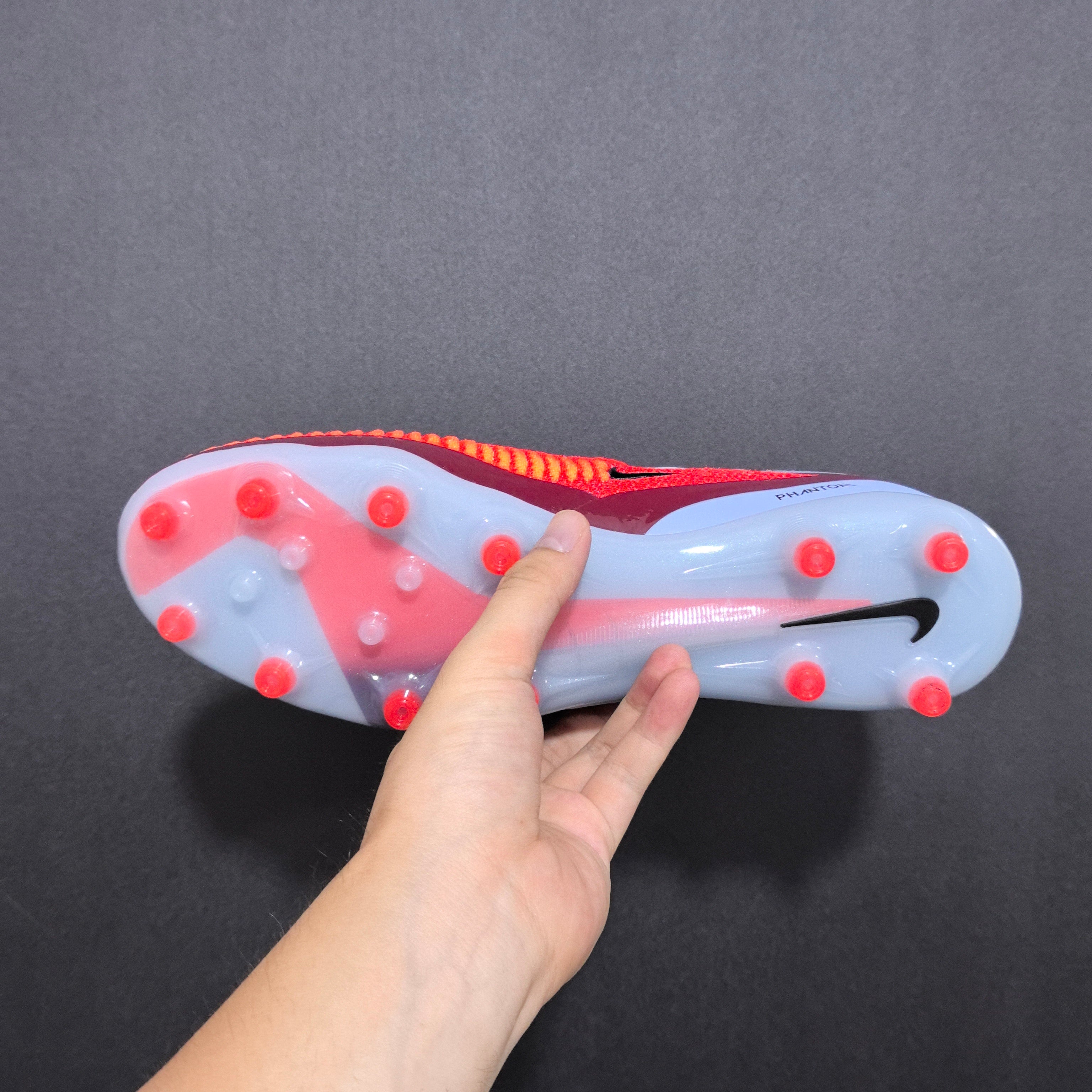 Chuteira Campo Nike Phantom GX 6 AG Elite + Brindes