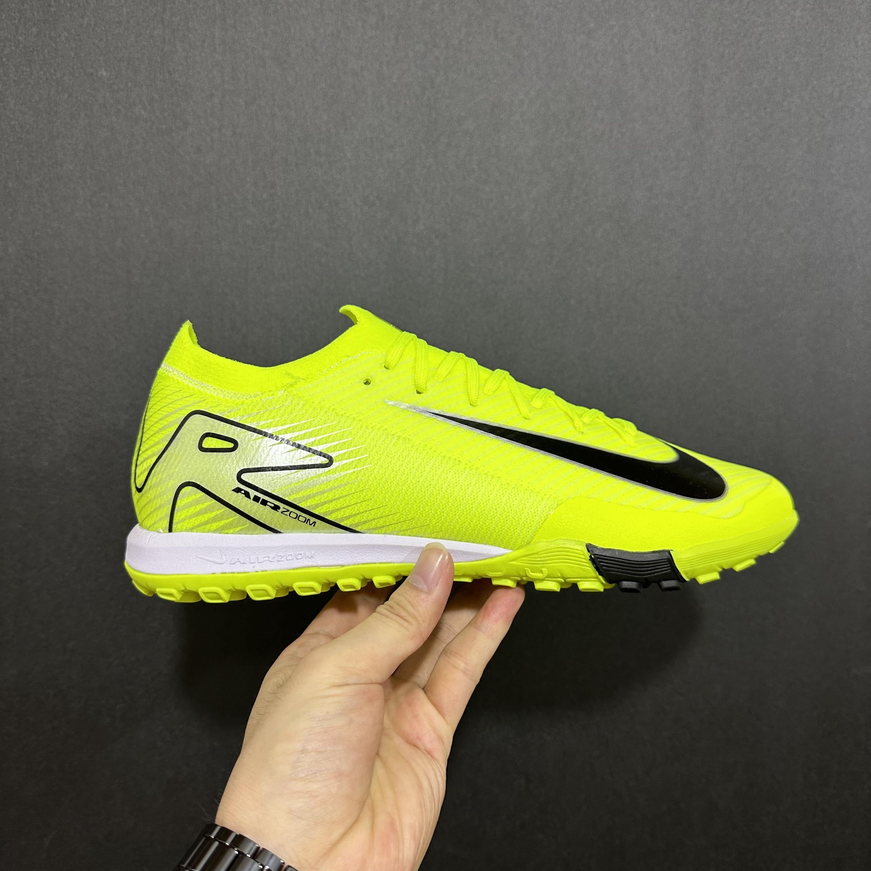 Chuteira Society Nike Air Zoom Mercurial Vapor 16 TF Elite + Brindes