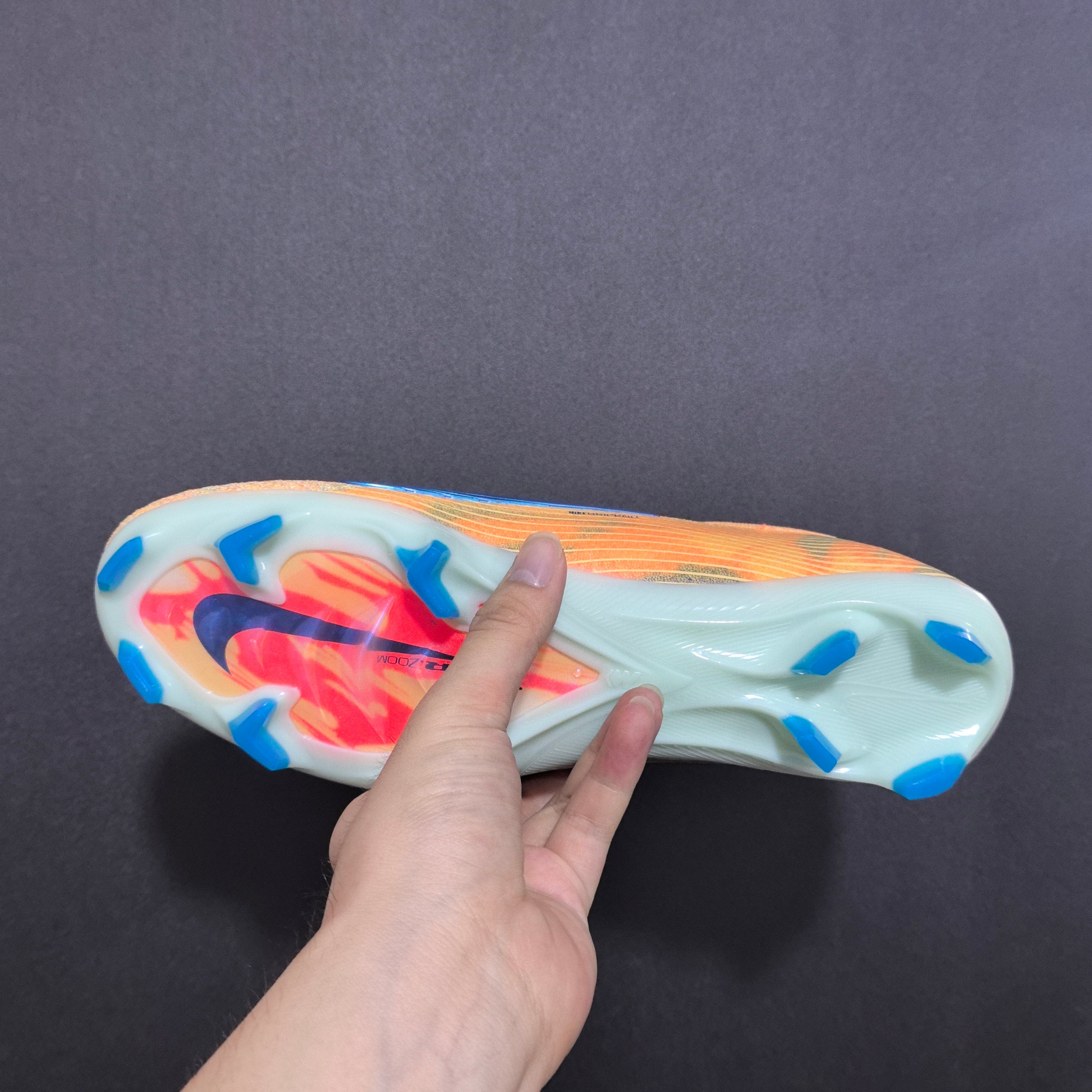 Chuteira Campo Nike Air Zoom Mercurial Vapor 16 Elite + Brindes